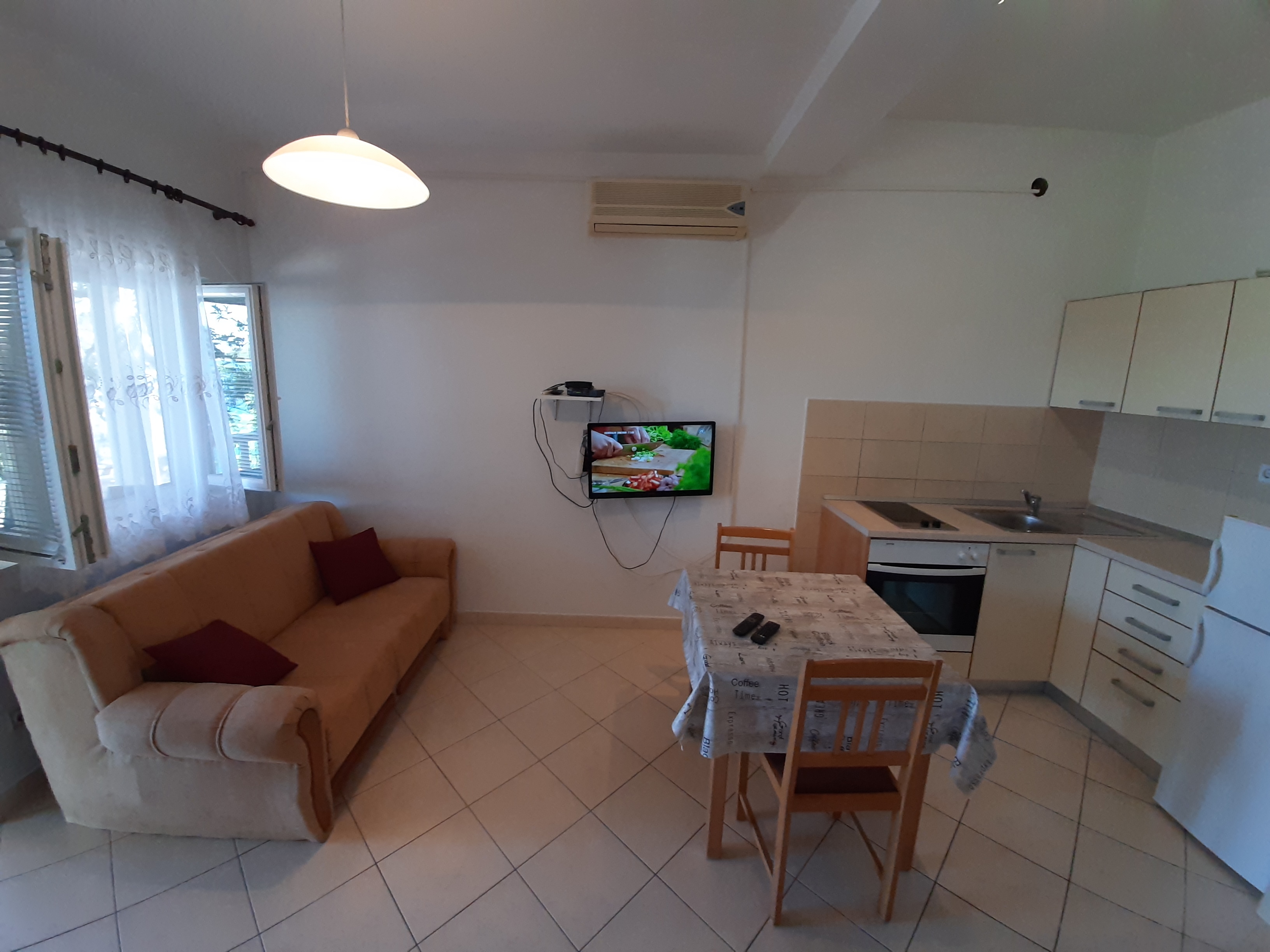 One bedroom apartment near beach Lumbarda, Korčula (A-9236-a)