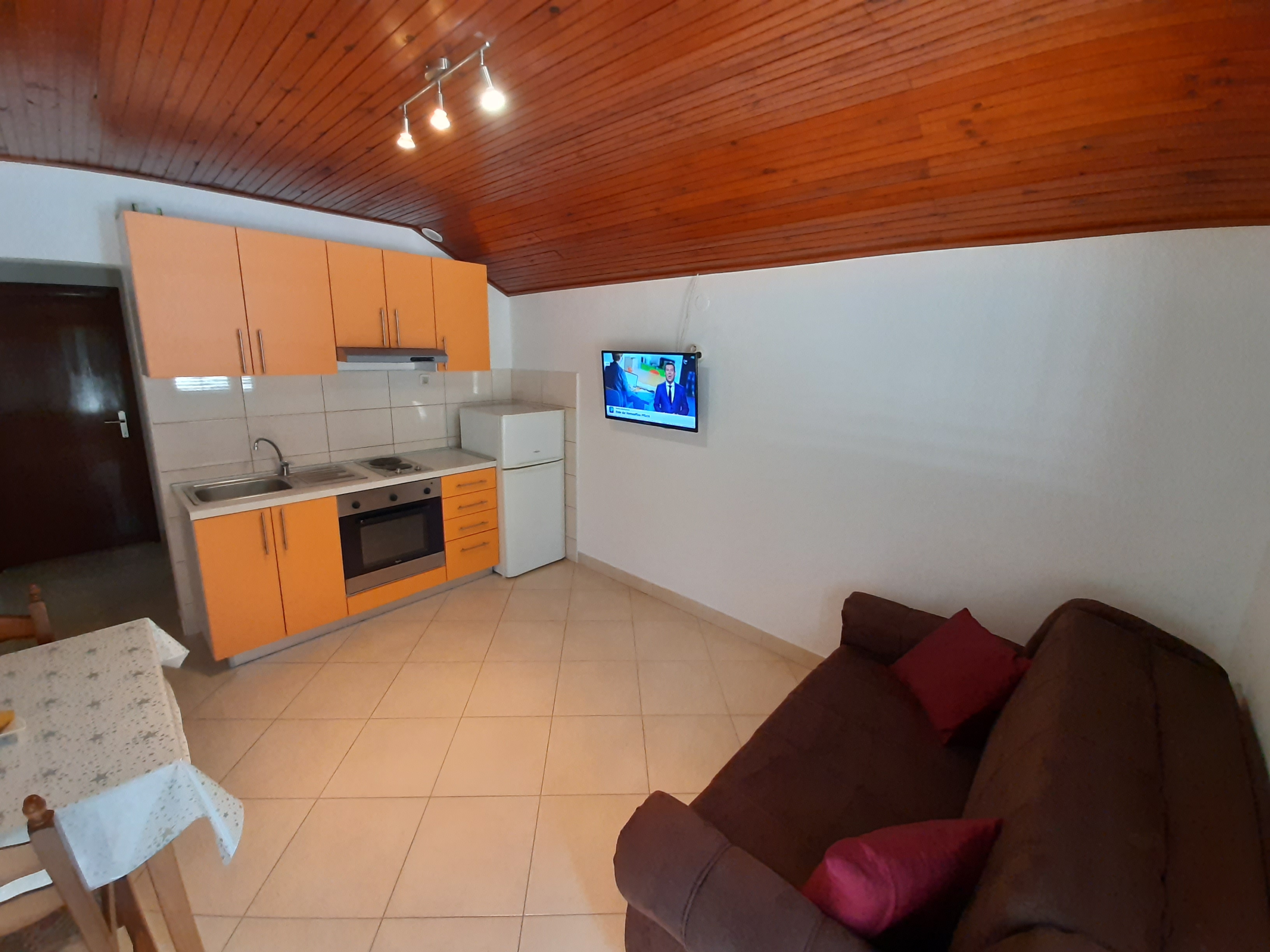 One bedroom apartment near beach Lumbarda, Korčula (A-9236-b)