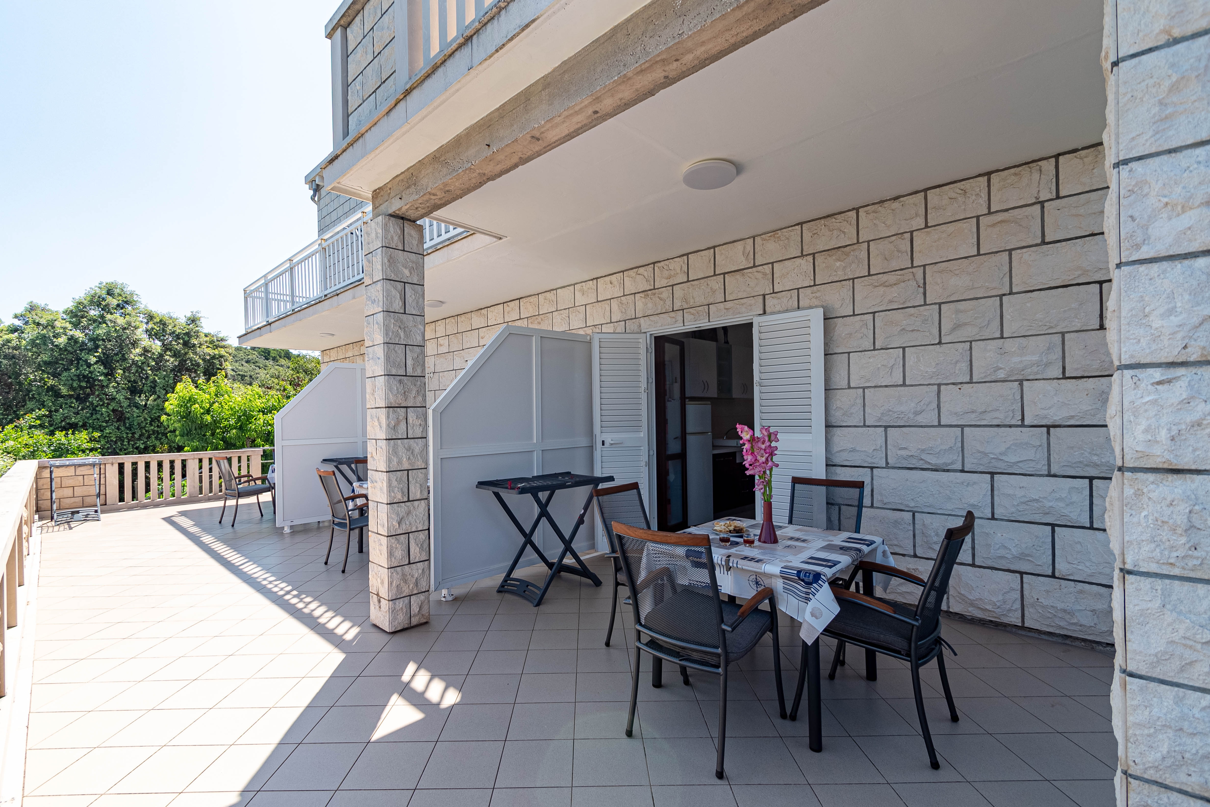One bedroom apartment near beach Tri Žala, Korčula  A-b