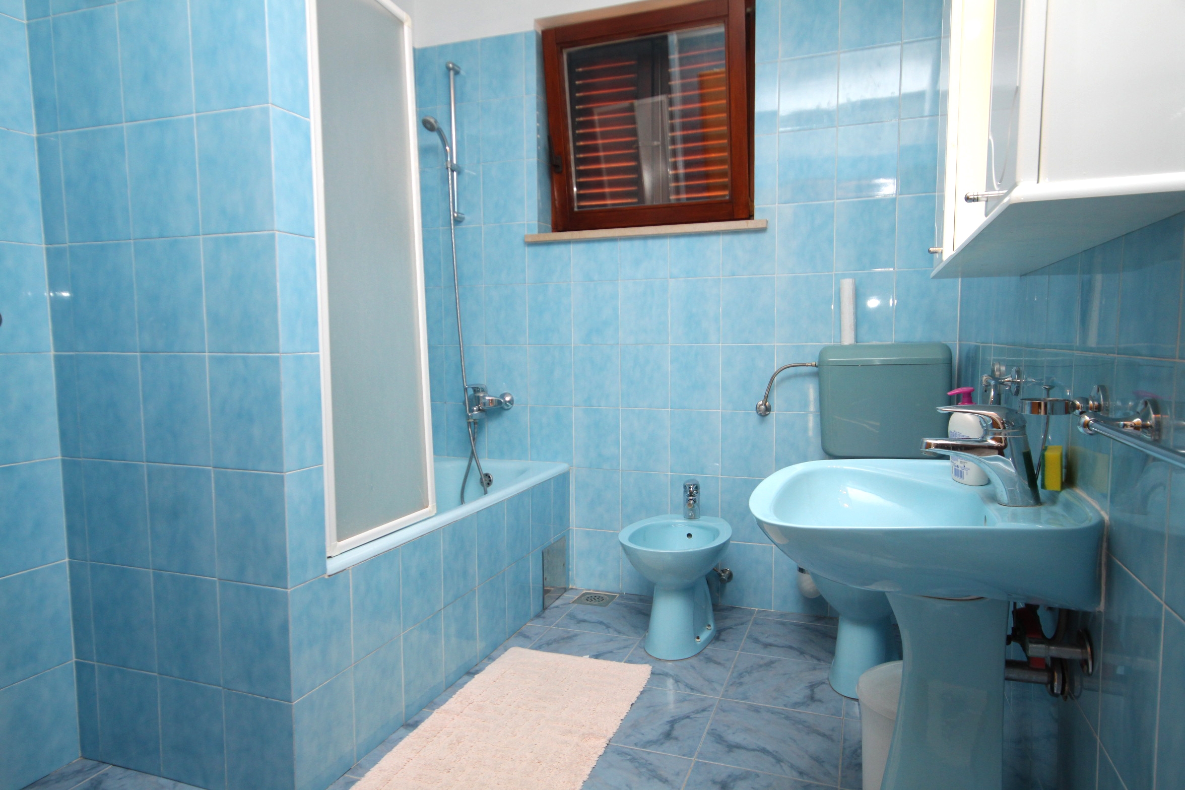 Three bedroom apartment near beach Tri Žala, Korčula  A-d