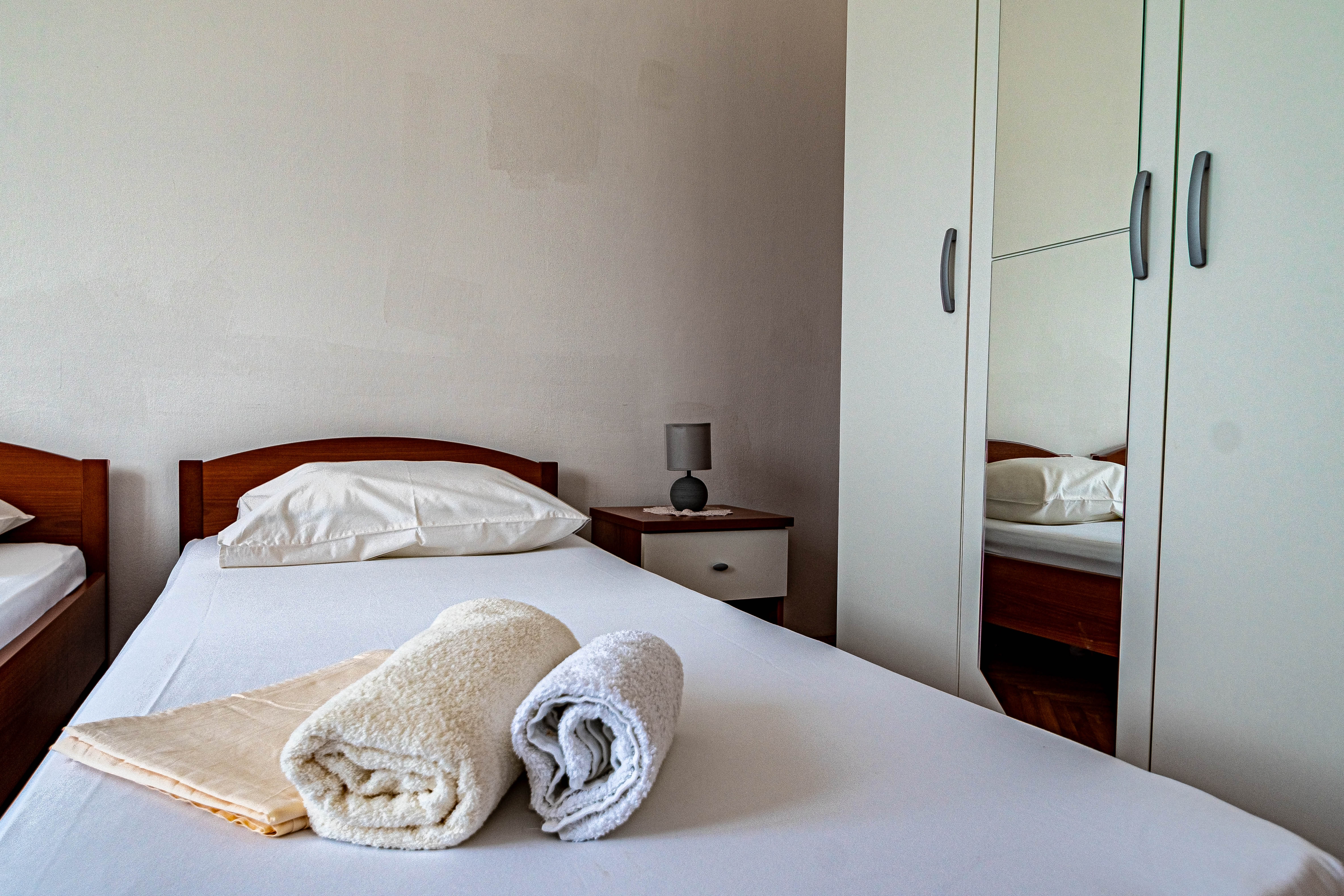 Three bedroom apartment near beach Tri Žala, Korčula  A-d