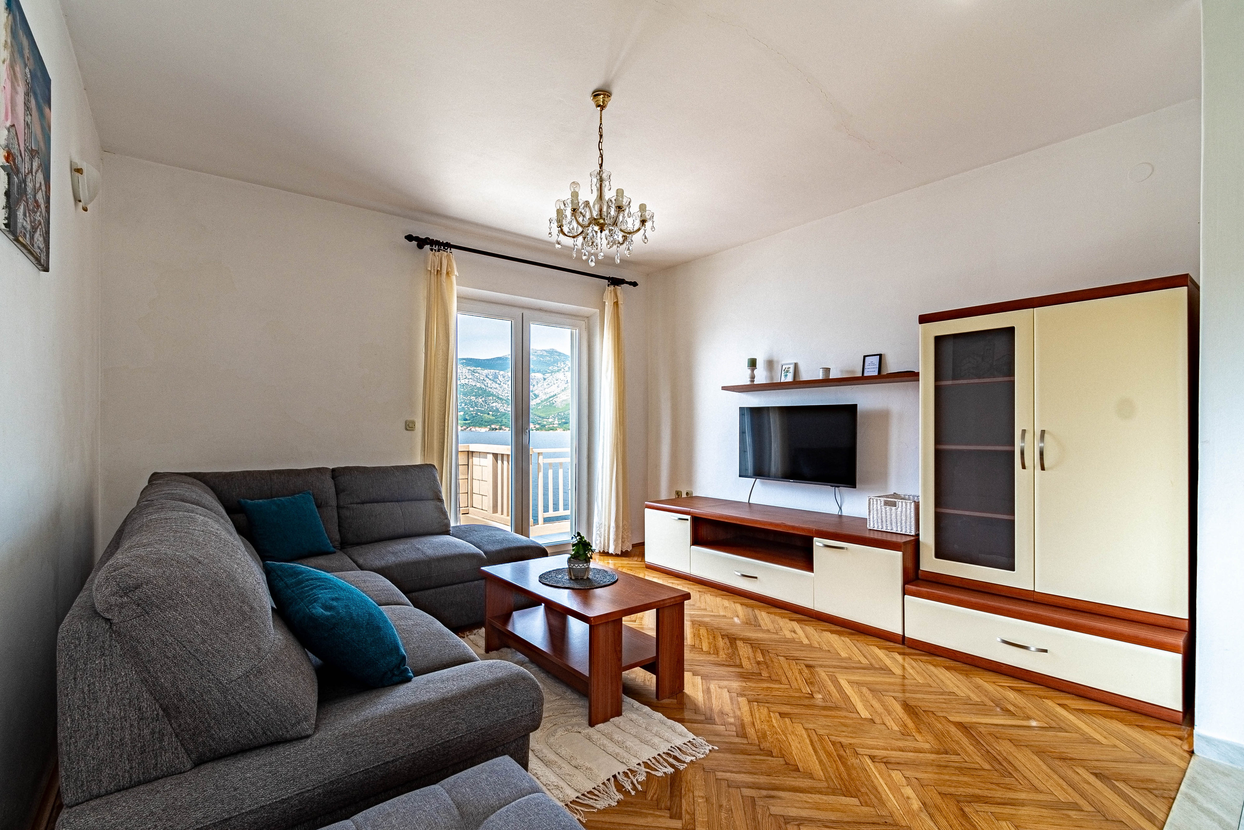 Three bedroom apartment near beach Tri Žala, Korčula (A-9237-d)