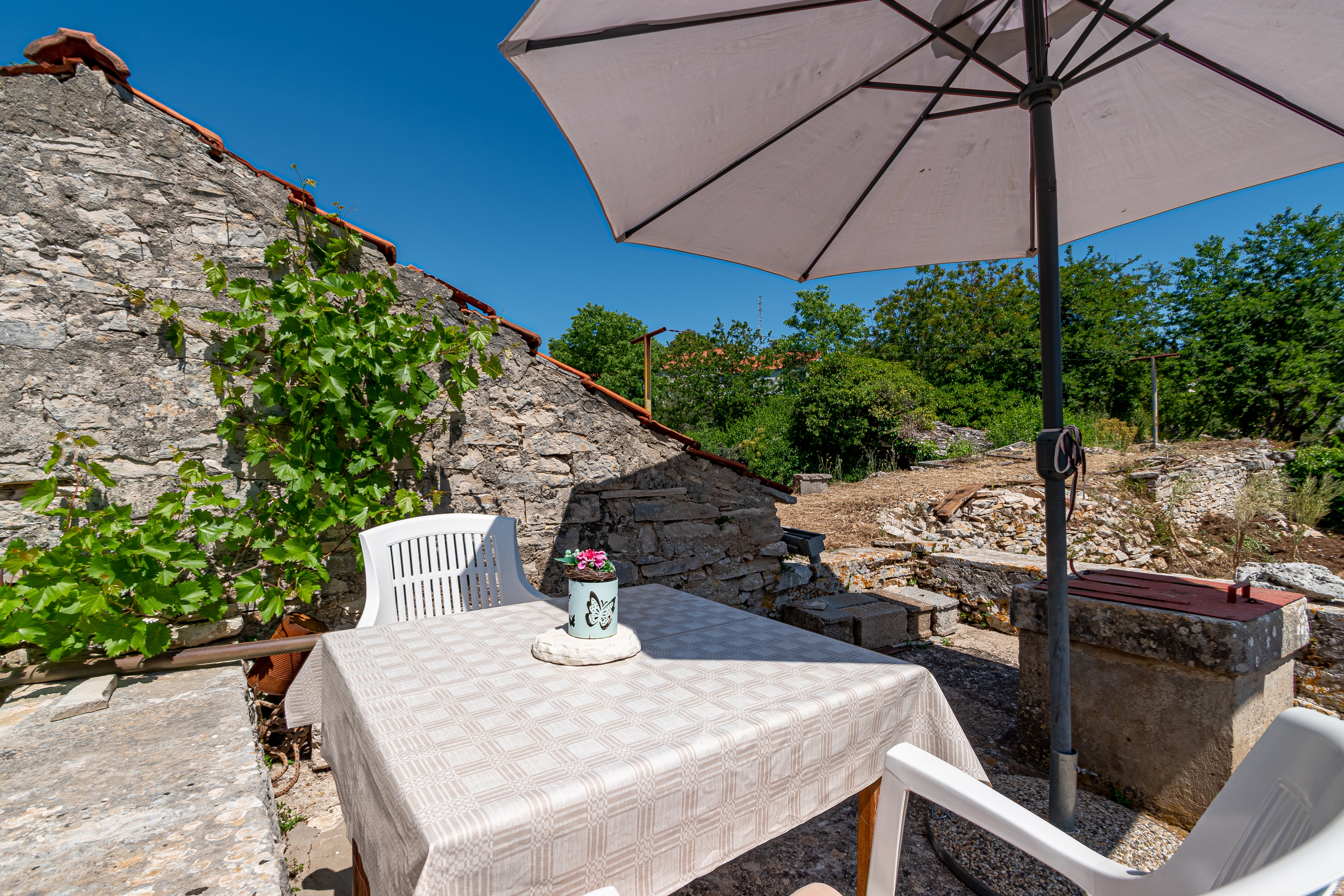 Studio flat with terrace Žrnovo, Korčula (AS-9239-a)