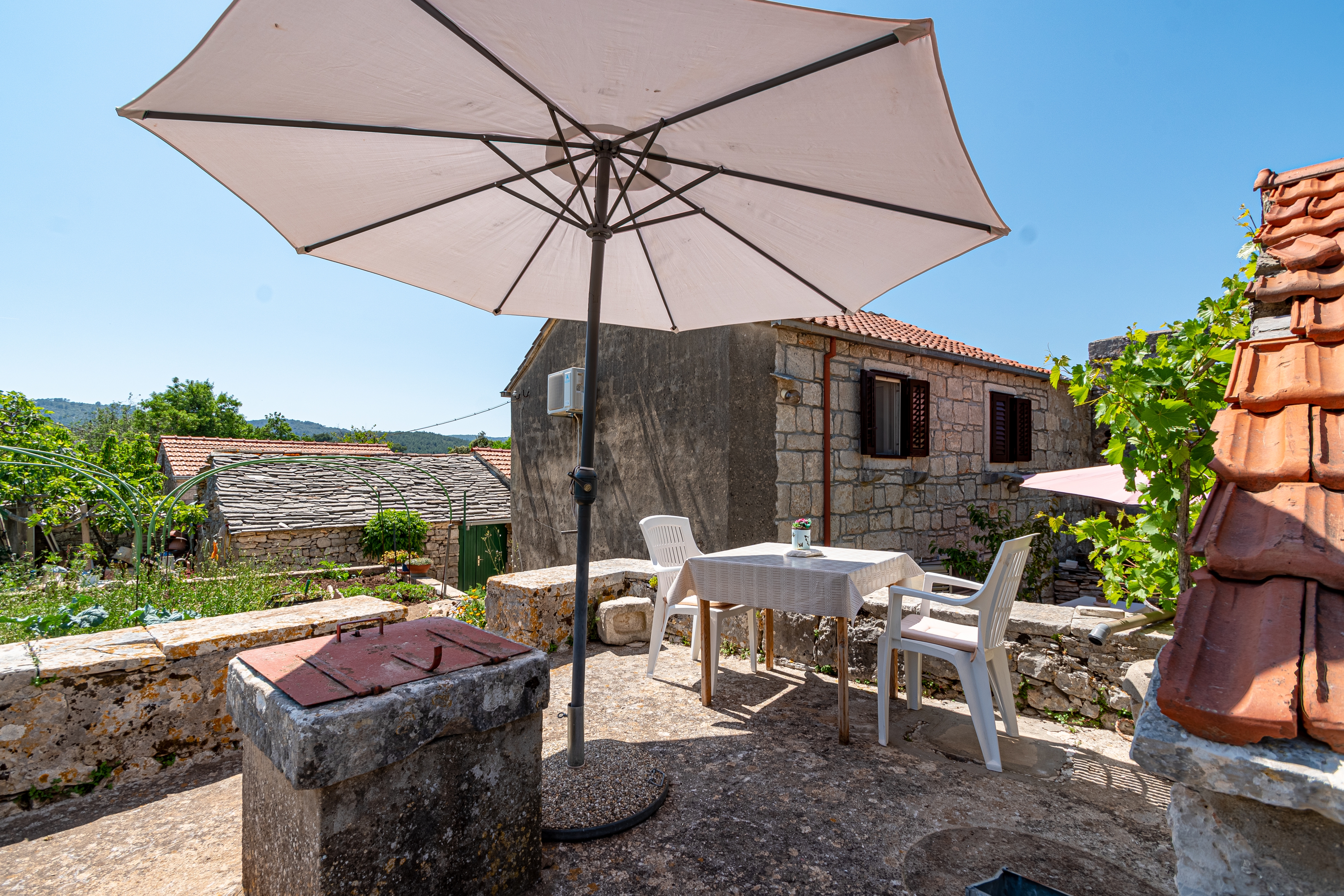 Studio flat with terrace Žrnovo, Korčula  AS-a