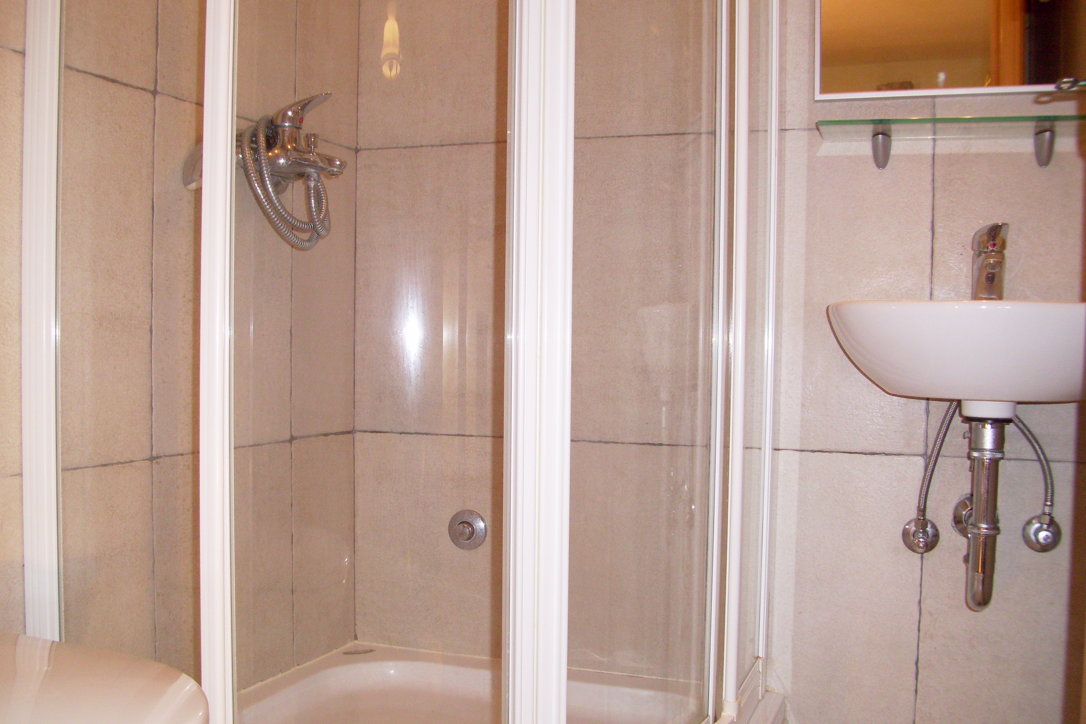 Two bedroom apartment with terrace Komiža, Vis  A-b