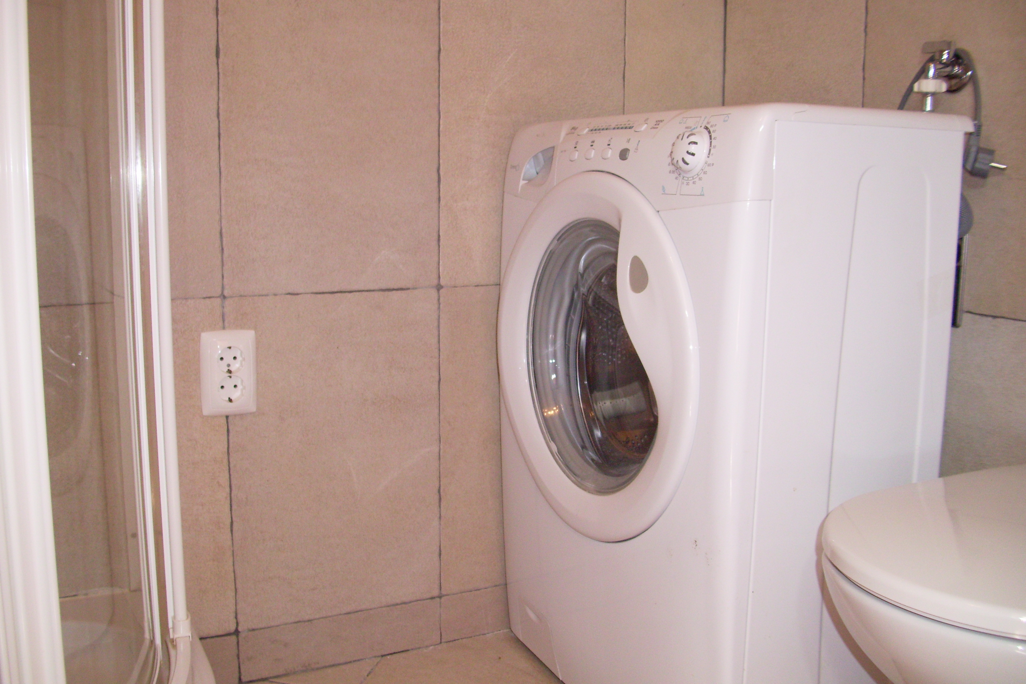 Two bedroom apartment with terrace Komiža, Vis  A-b