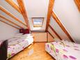 Bedroom 1 Split, Bedroom 1 in the apartment, dostupna klima i WIFI.
