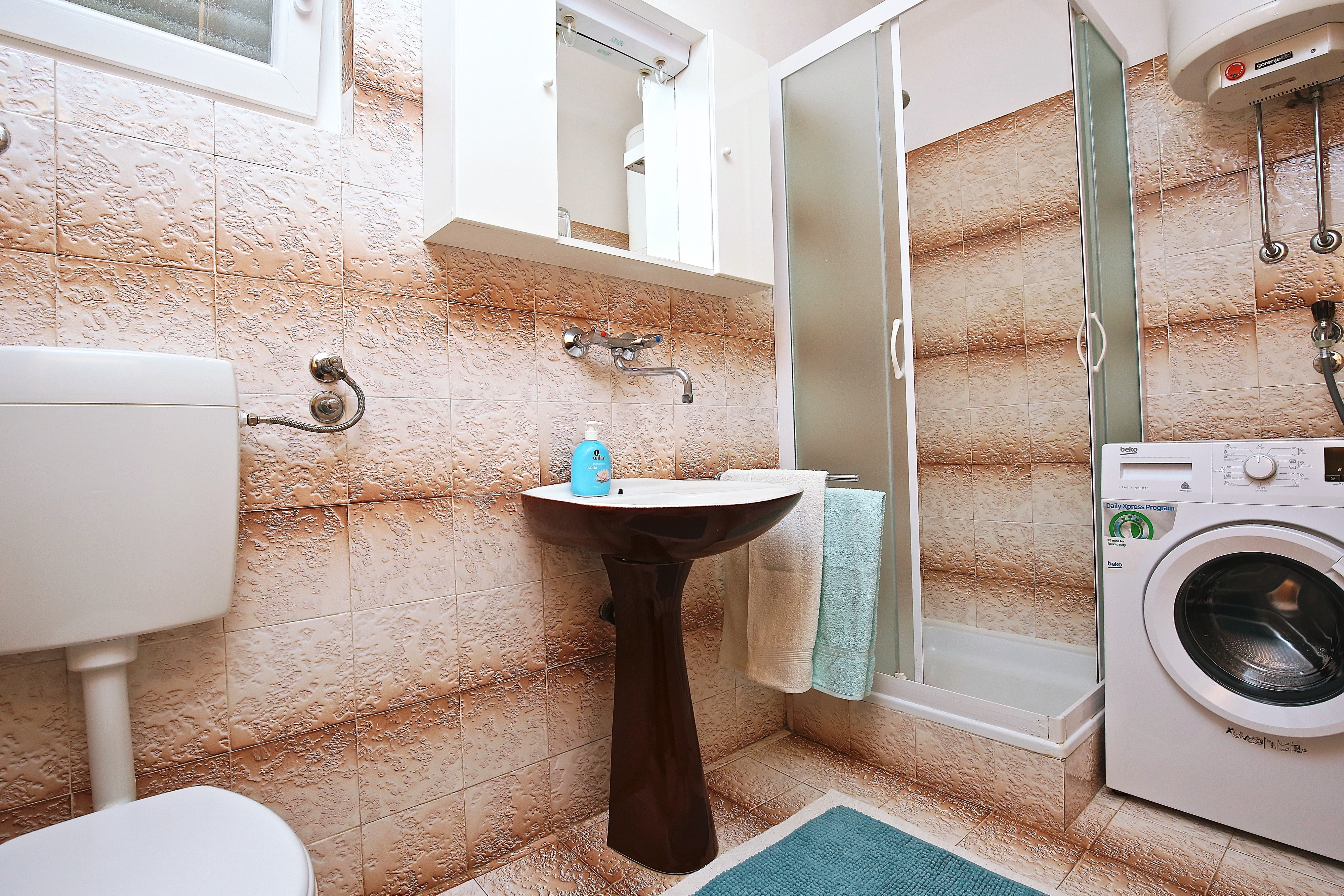 Three bedroom apartment near beach Prižba, Korčula  A-c