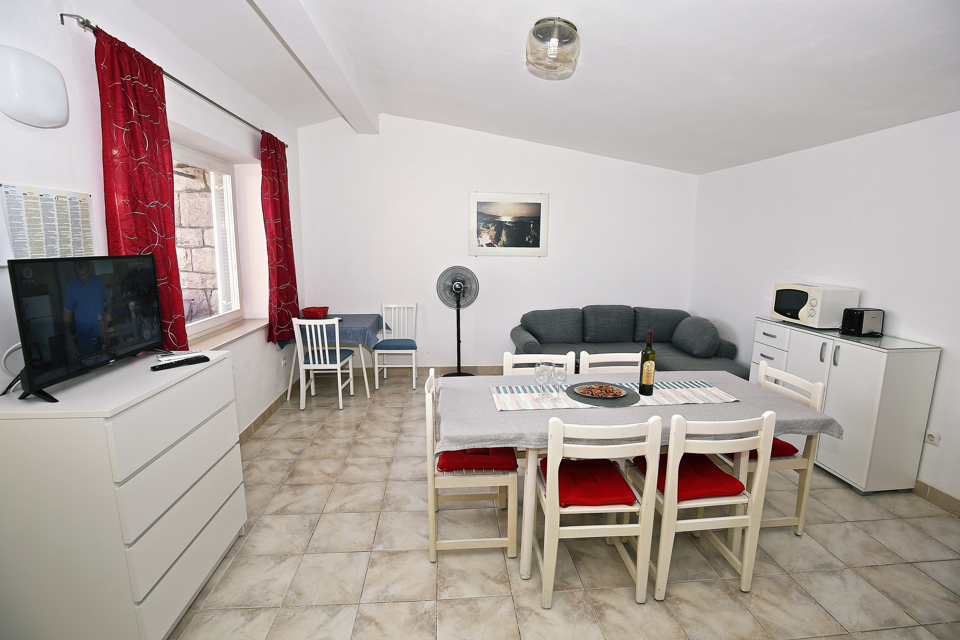 Four-bedroom apartment near beach Prižba, Korčula (A-9255-d)