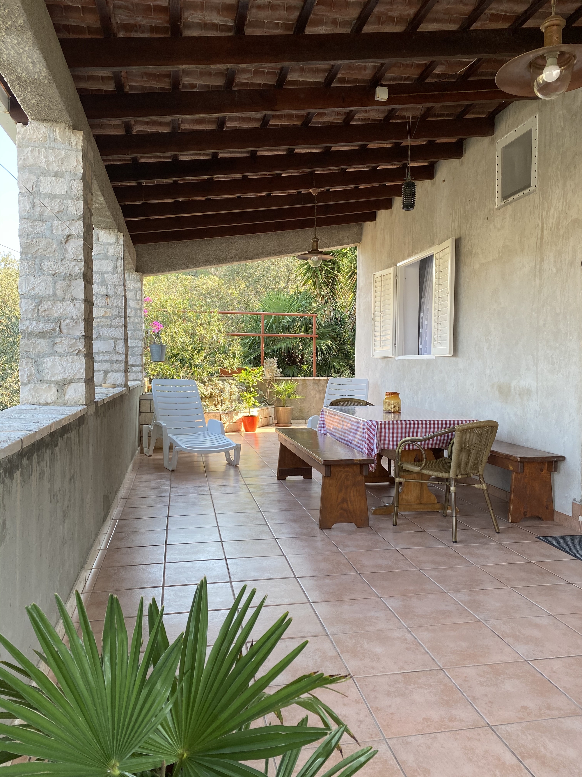 Two bedroom apartment near beach Cove Stratinčica, Korčula  A-a