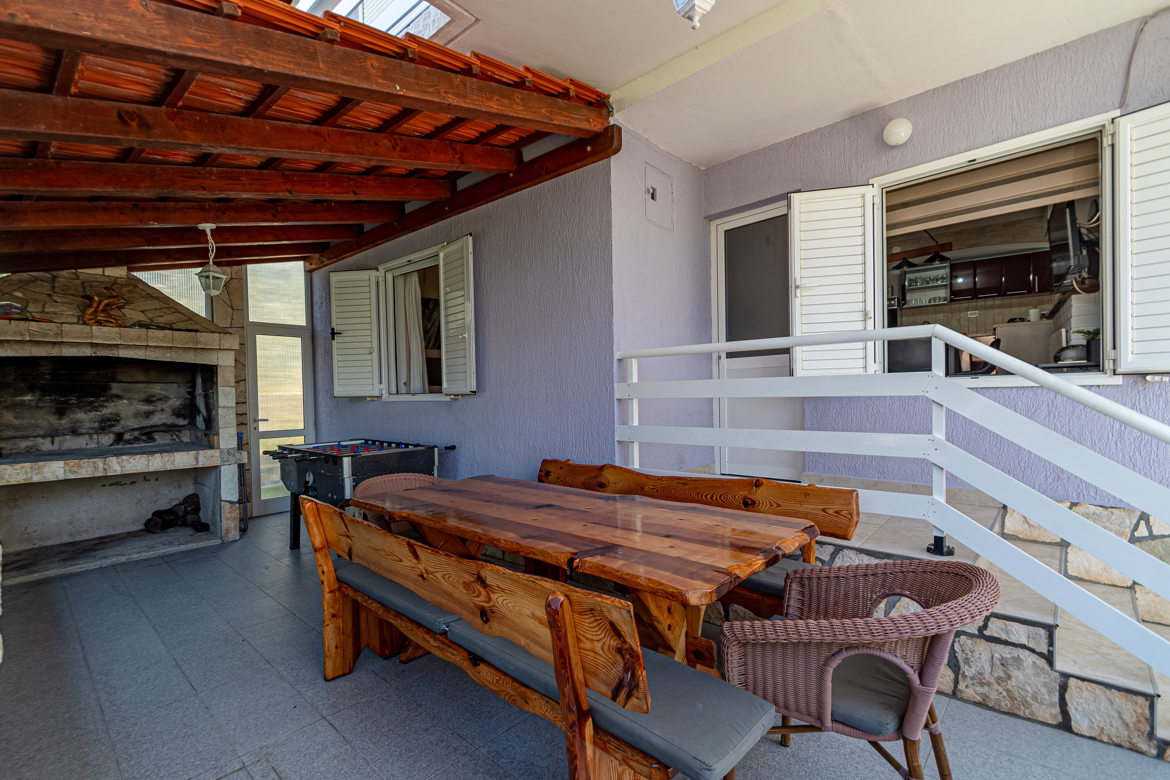 Comfortable and spacious house near beach Cove Stratinčica, Korčula  K