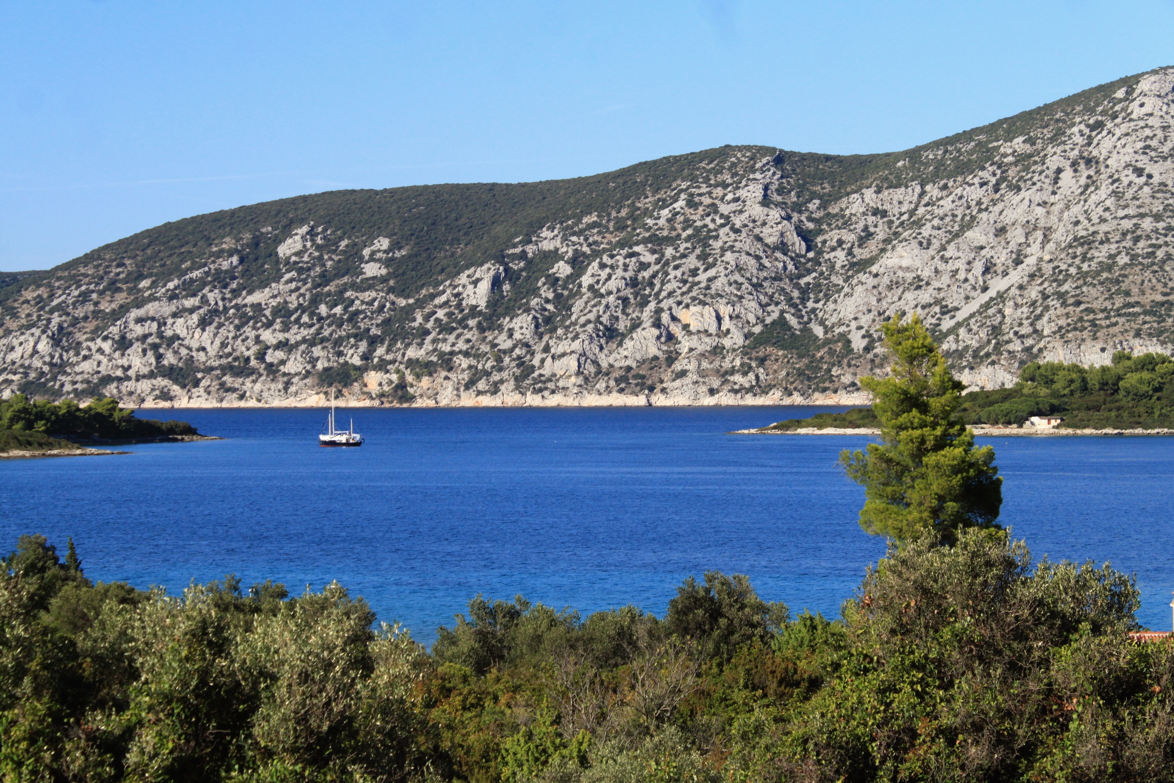 Three bedroom apartment with terrace and sea view Kneža, Korčula  A-a