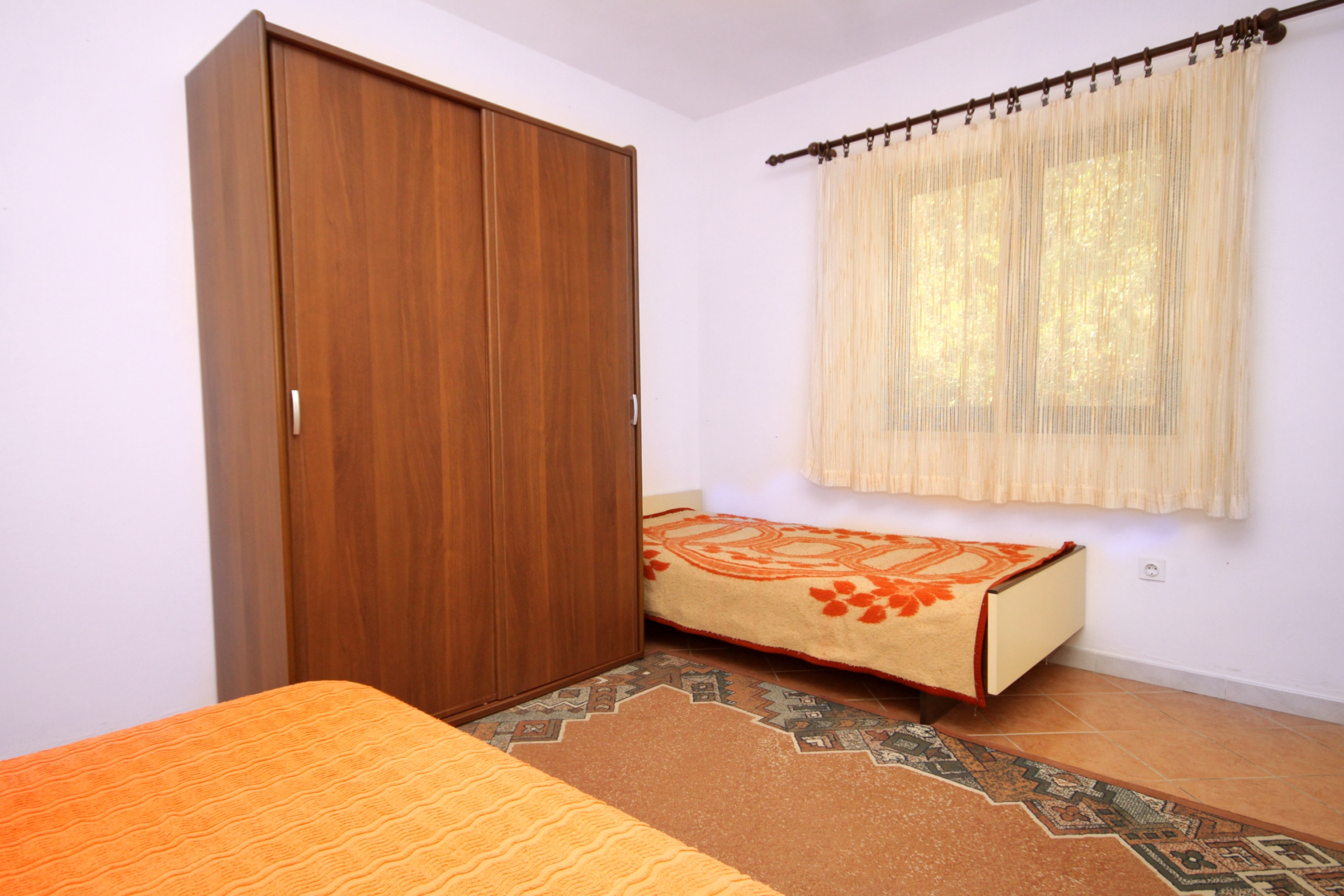 Two bedroom apartment with terrace Kneža, Korčula  A-b
