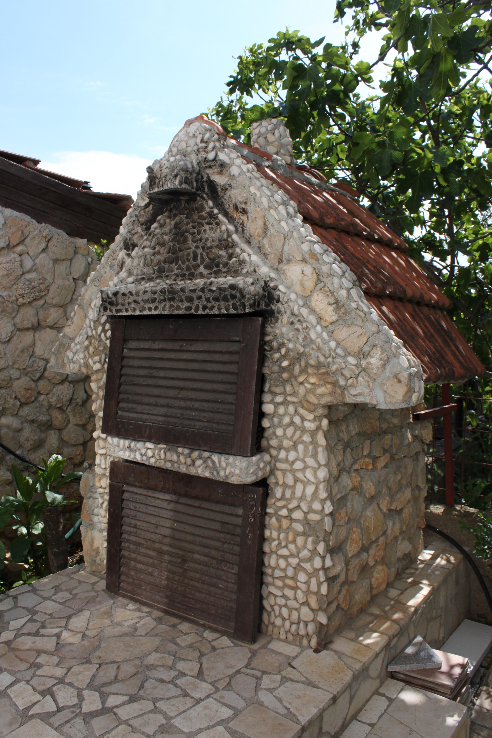 Four-bedroom apartment with terrace Vodice  A-a