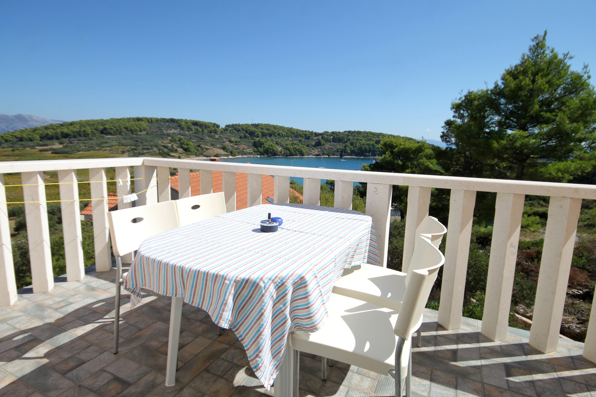 Two bedroom apartment with terrace and sea view Lumbarda, Korčula (A-9271-a) Two bedroom apartment with terrace and sea view Lumbarda, Korčula (A-9271-a)