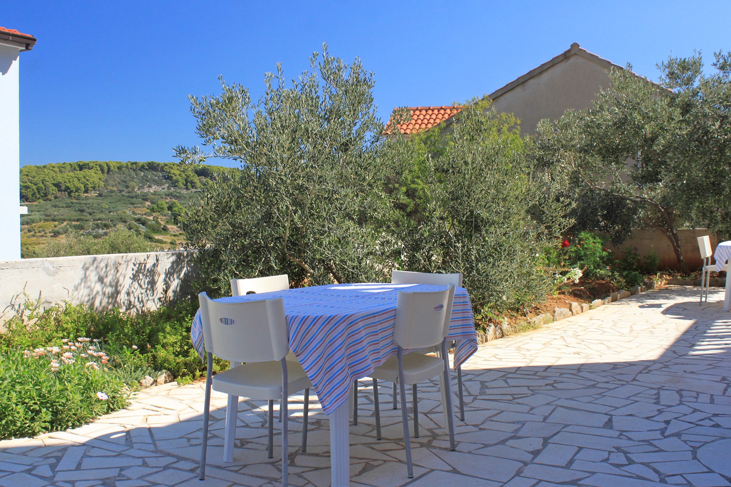 Studio flat with terrace Lumbarda, Korčula (AS-9271-a) Studio flat with terrace Lumbarda, Korčula (AS-9271-a)