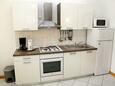 Vodice, Cocina in the apartment, (pet friendly) y WiFi.