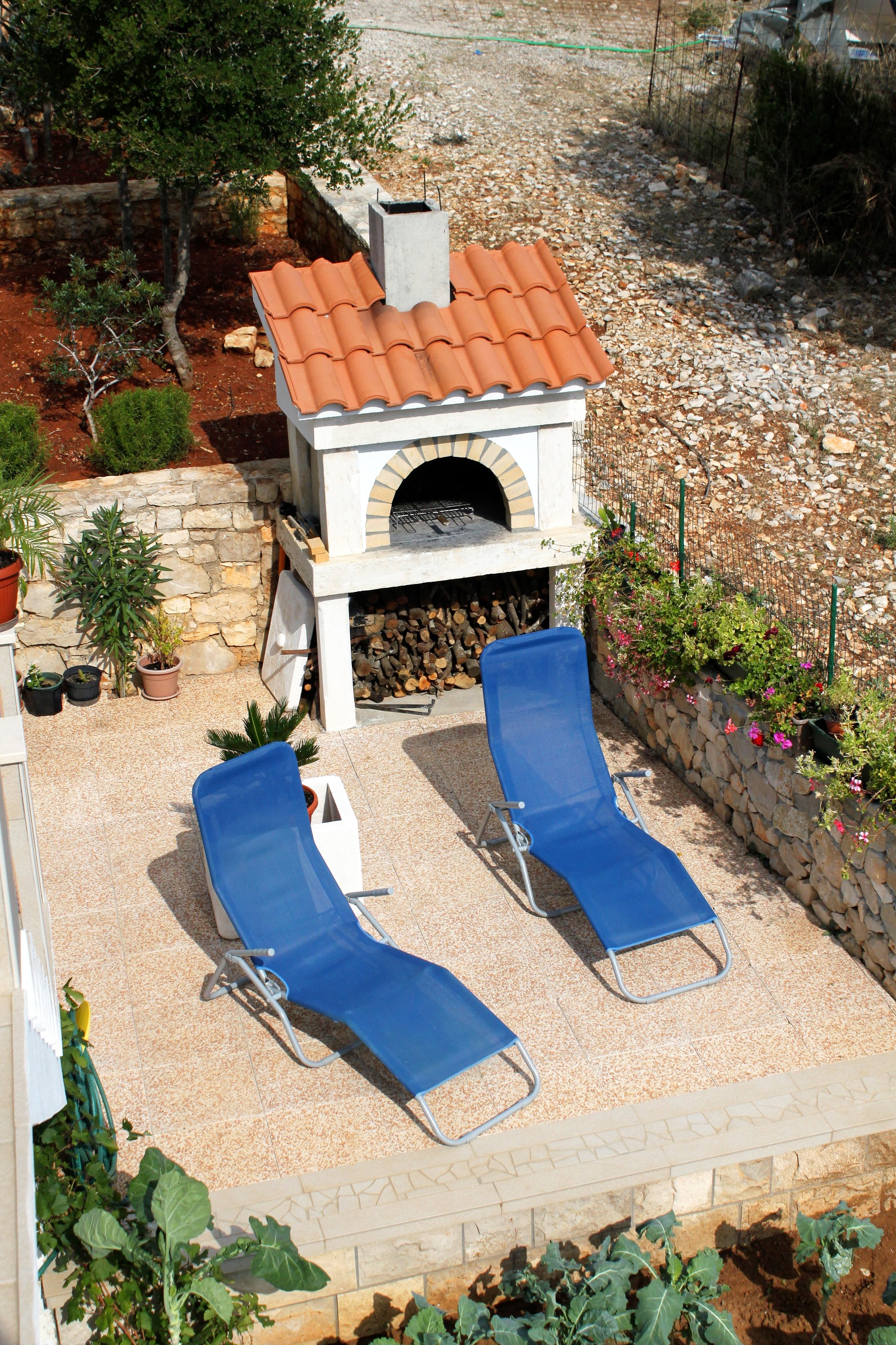 One bedroom apartment with terrace and sea view Zavalatica, Korčula  A-a
