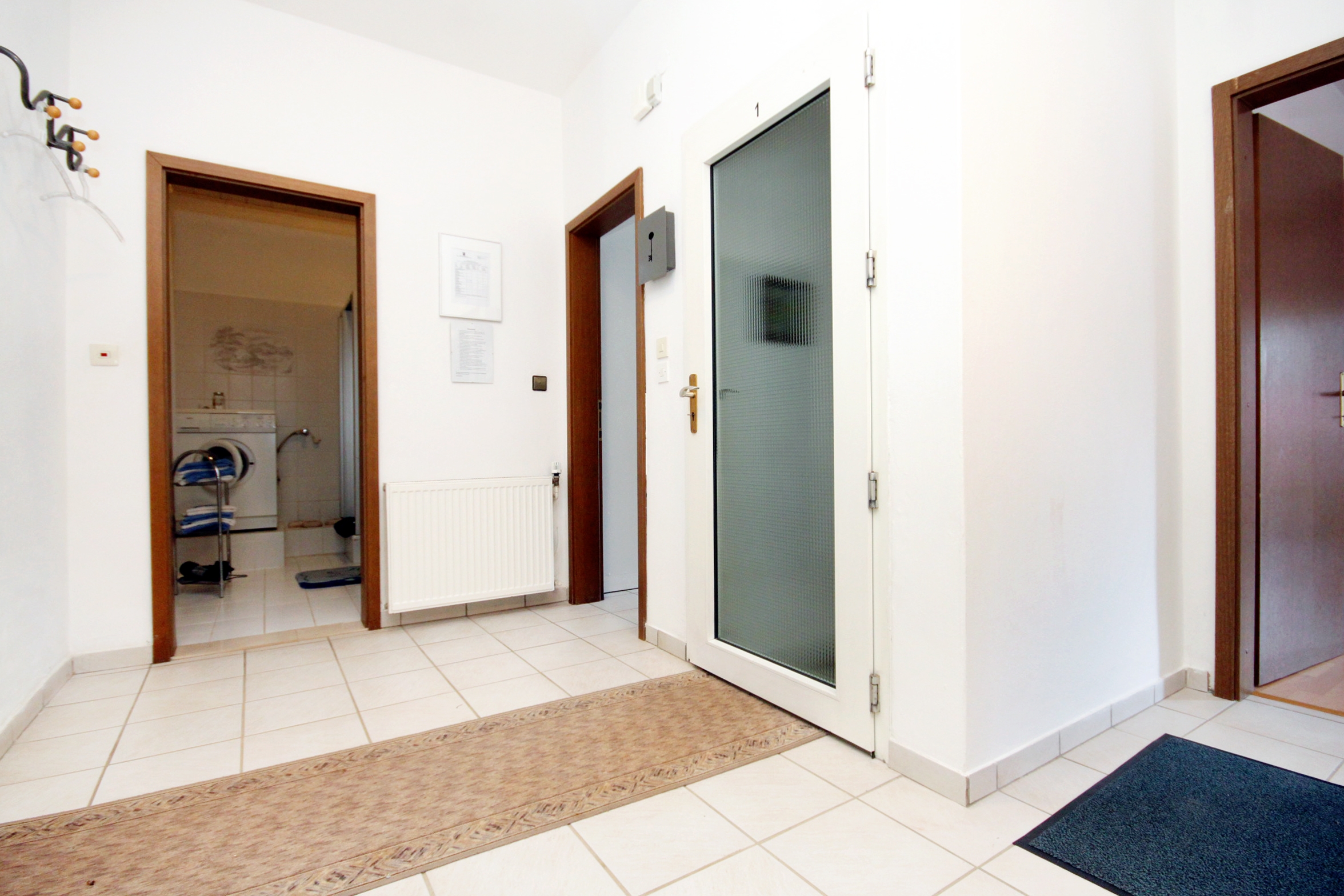 Two bedroom apartment near beach Zavalatica, Korčula  A-b