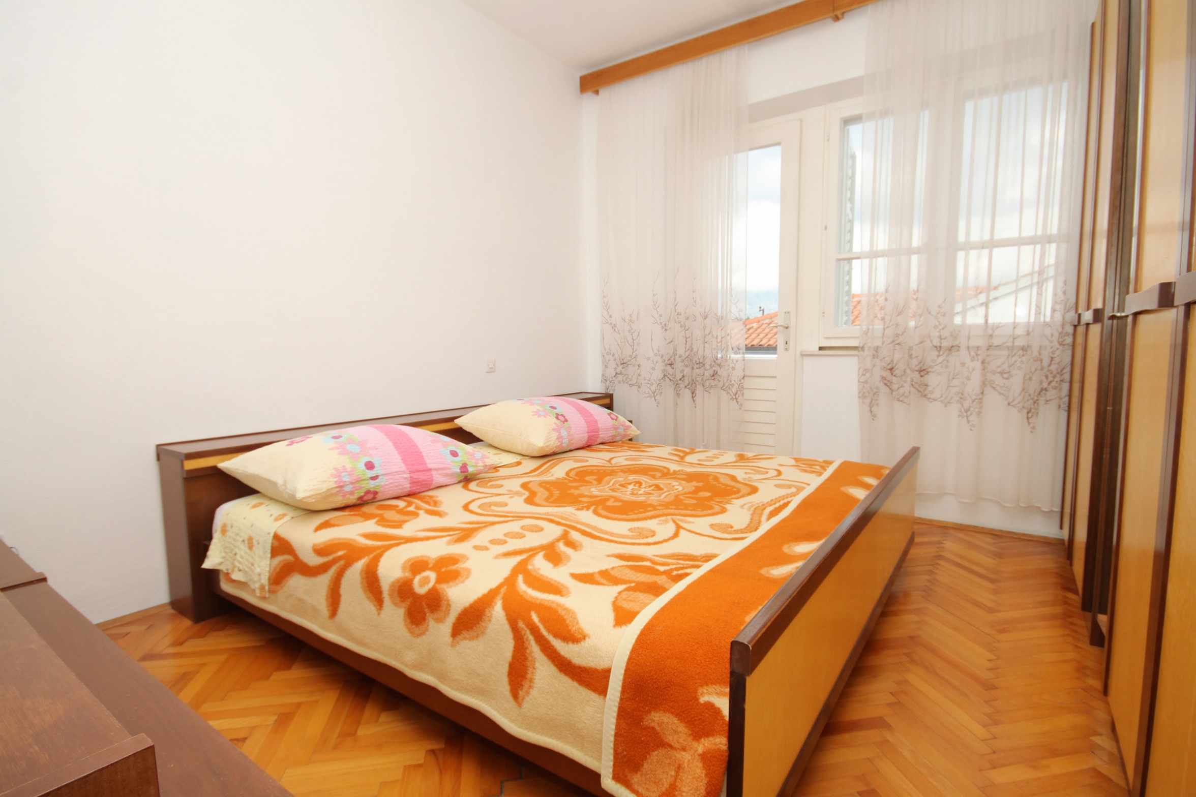 Four bedroom apartment with terrace and sea view Lumbarda, Korčula  A-a