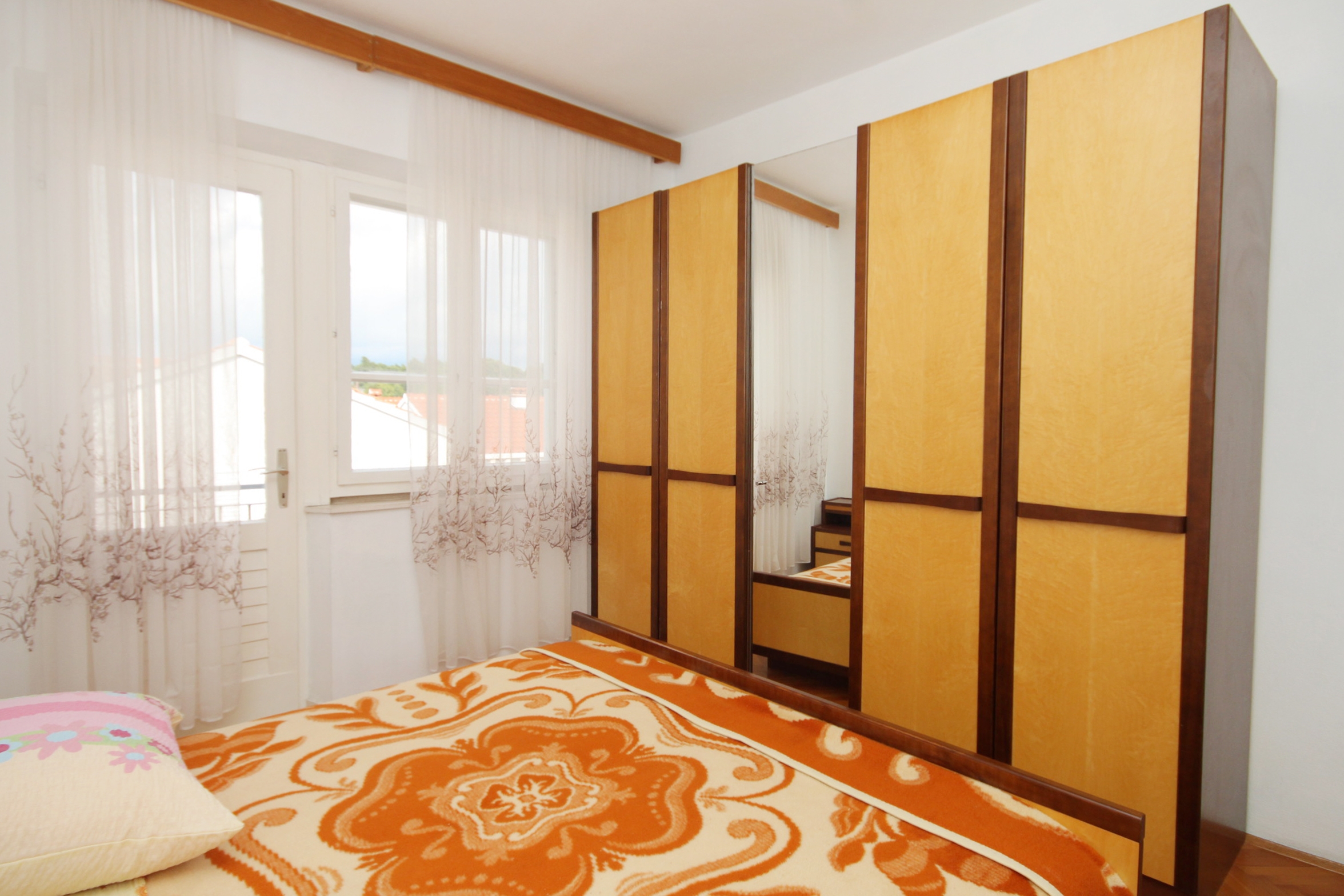 Four bedroom apartment with terrace and sea view Lumbarda, Korčula  A-a