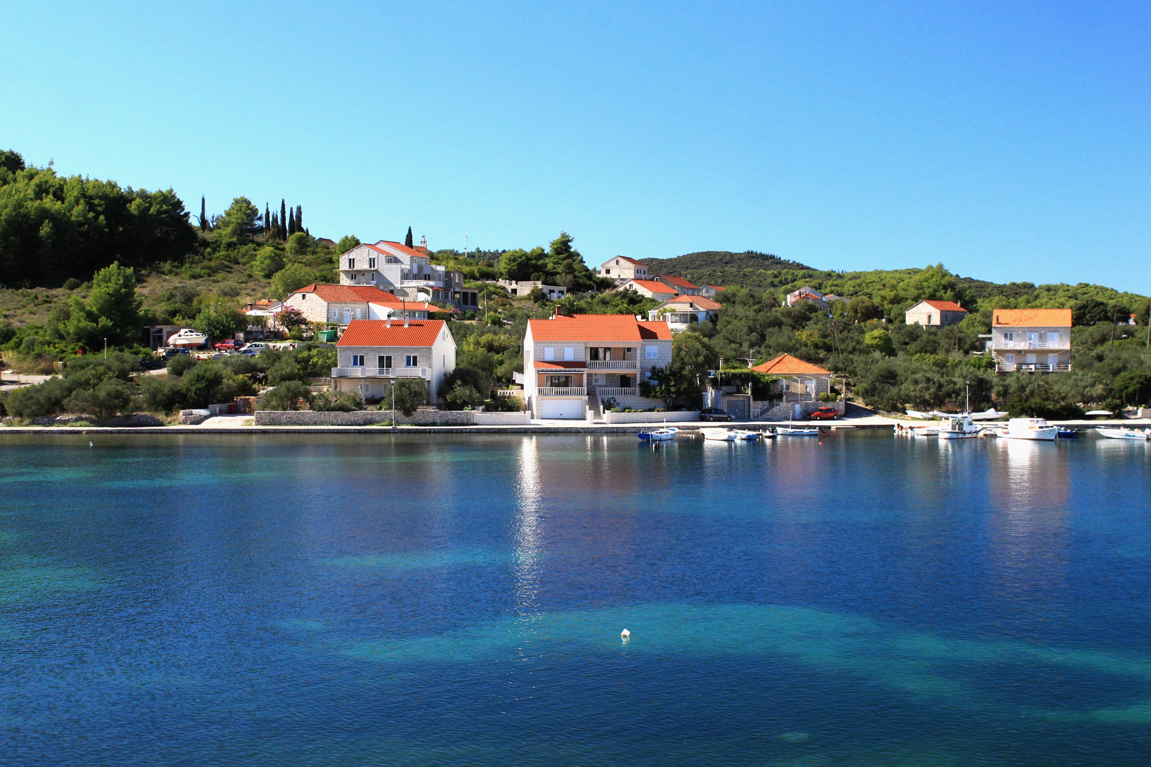 One bedroom apartment near beach Lumbarda, Korčula  A-a