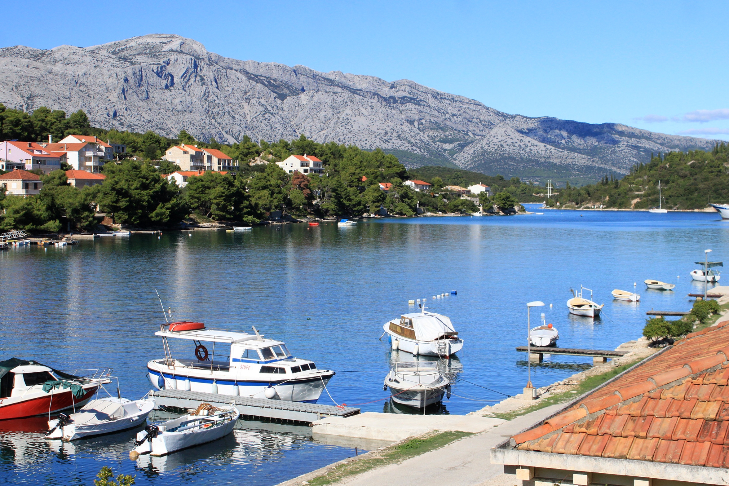 One bedroom apartment near beach Lumbarda, Korčula  A-a