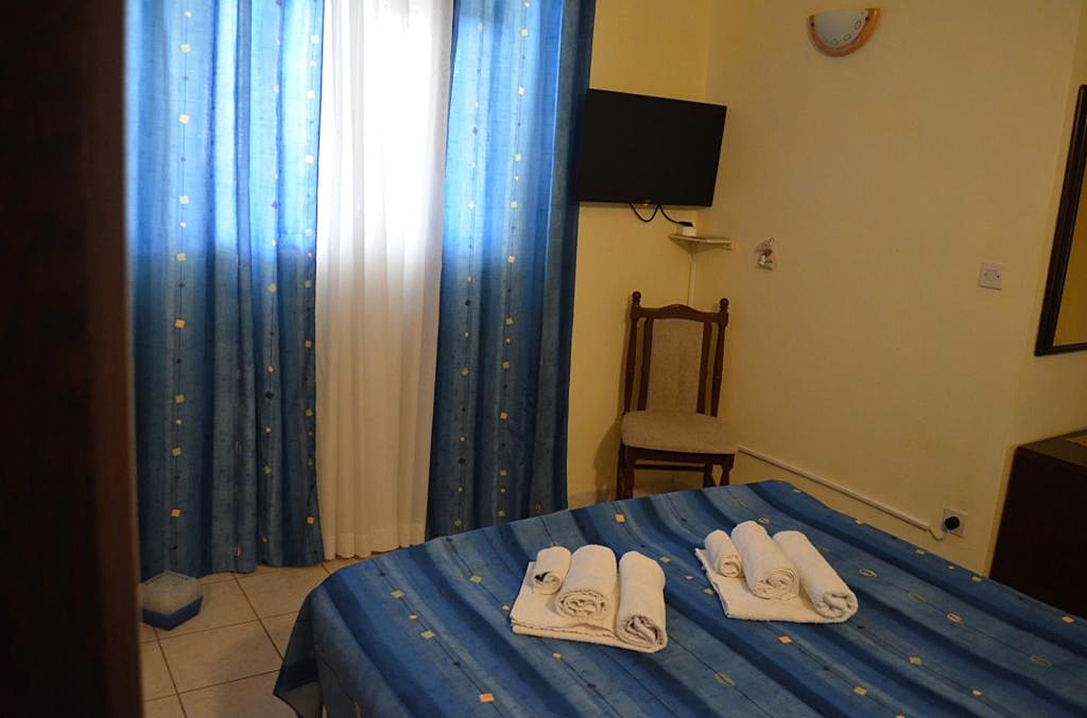 Two bedroom apartment with terrace Korčula  A-b