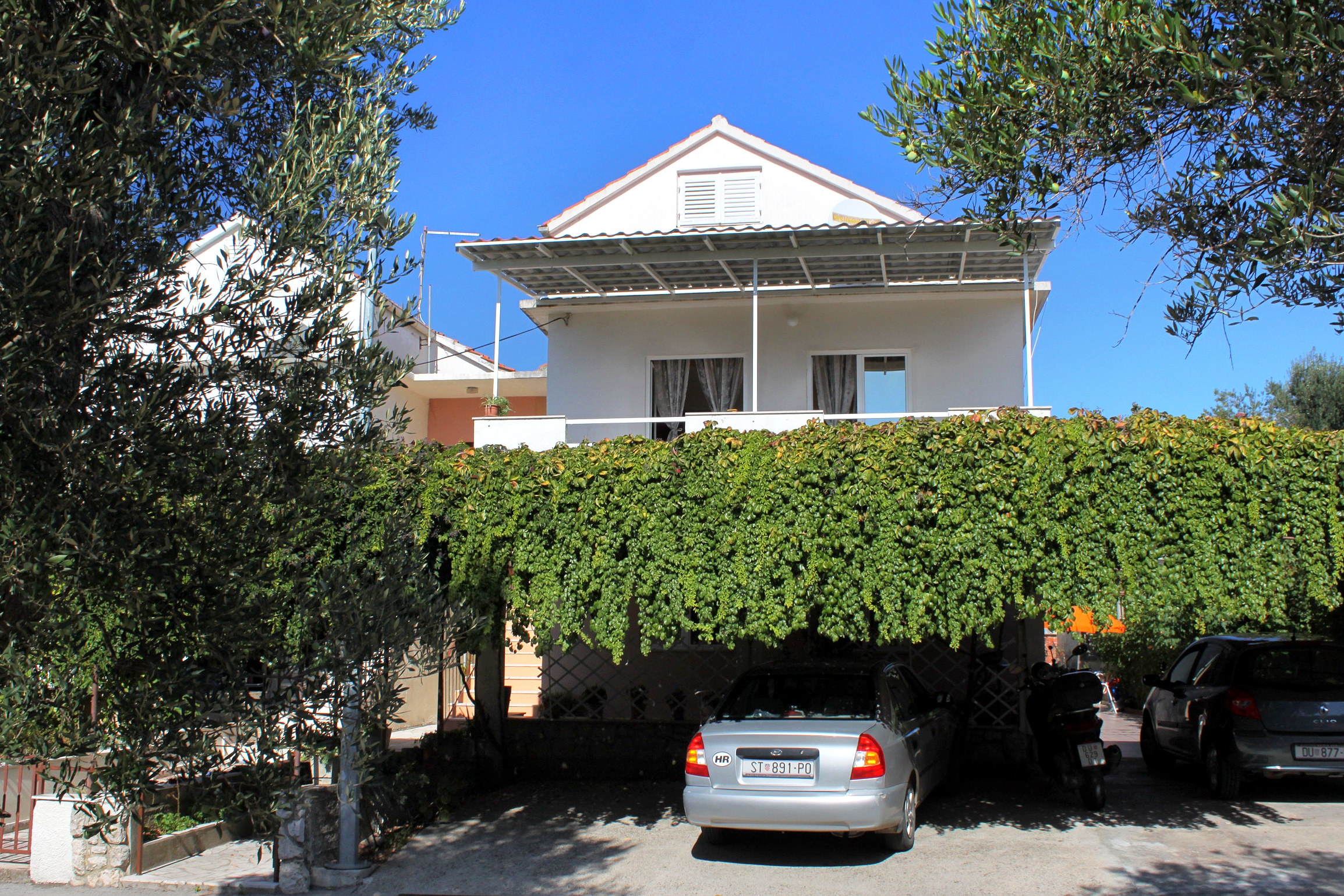 Dvosobni apartman s terasom Korčula  A-b