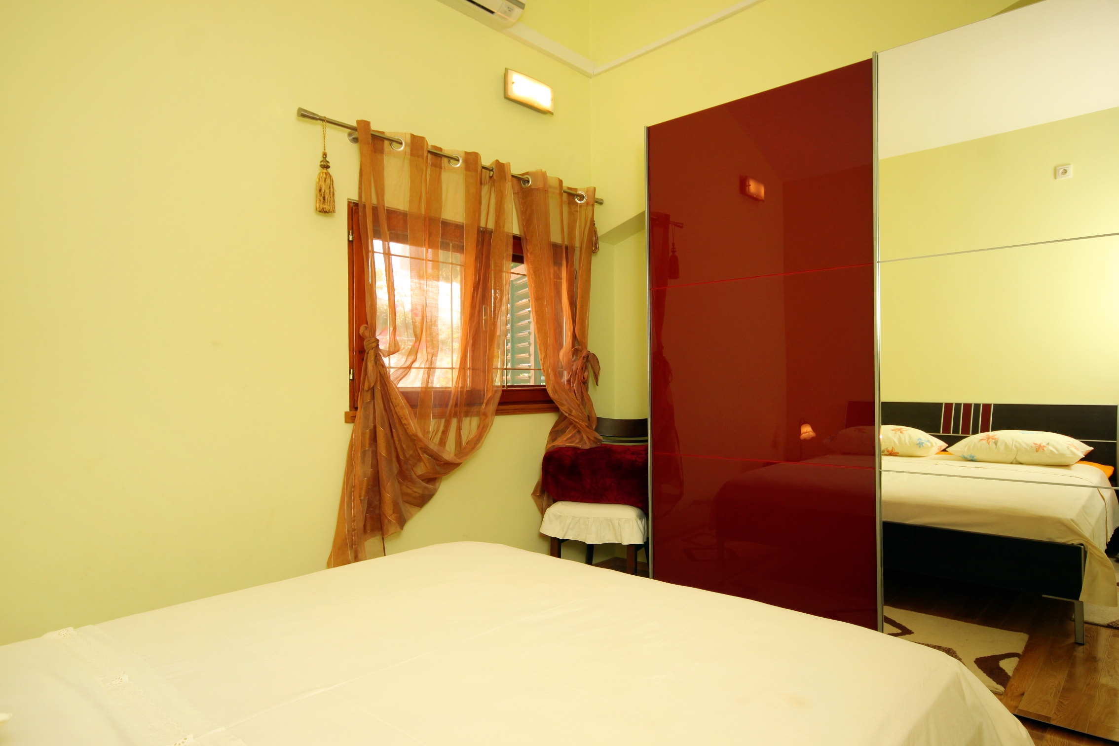 Top Korčula Karbuni Top Korčula Karbuni