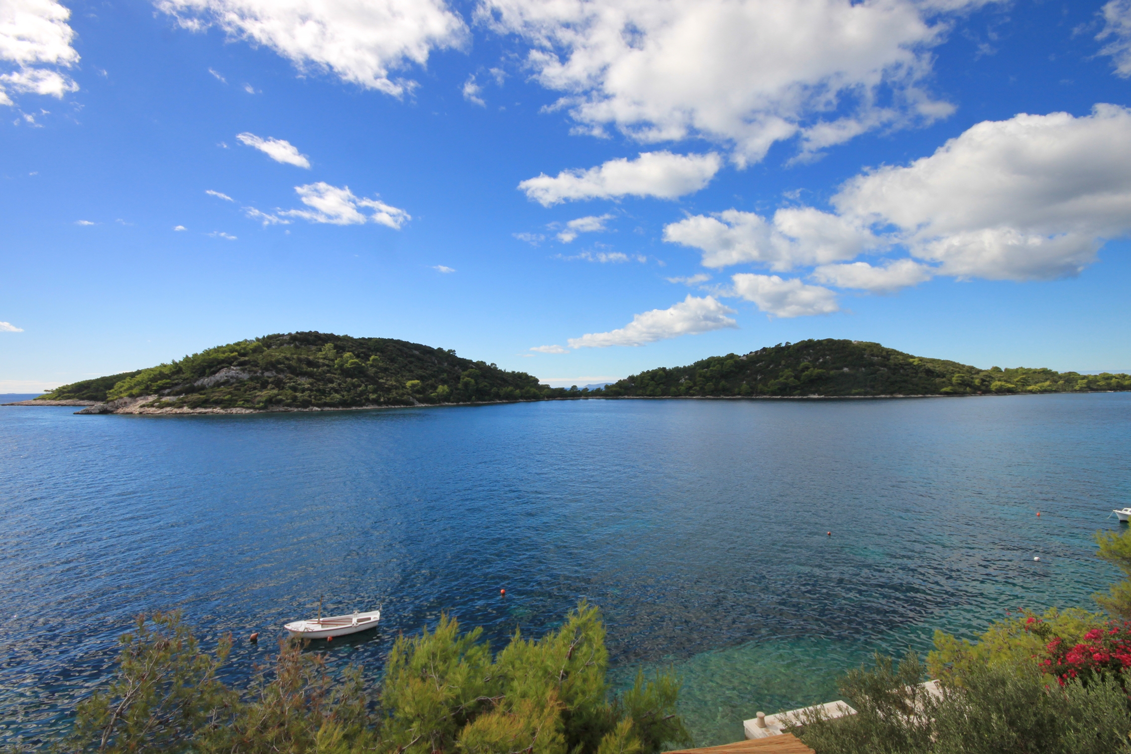 Two bedroom apartment near beach Karbuni, Korčula  A-a
