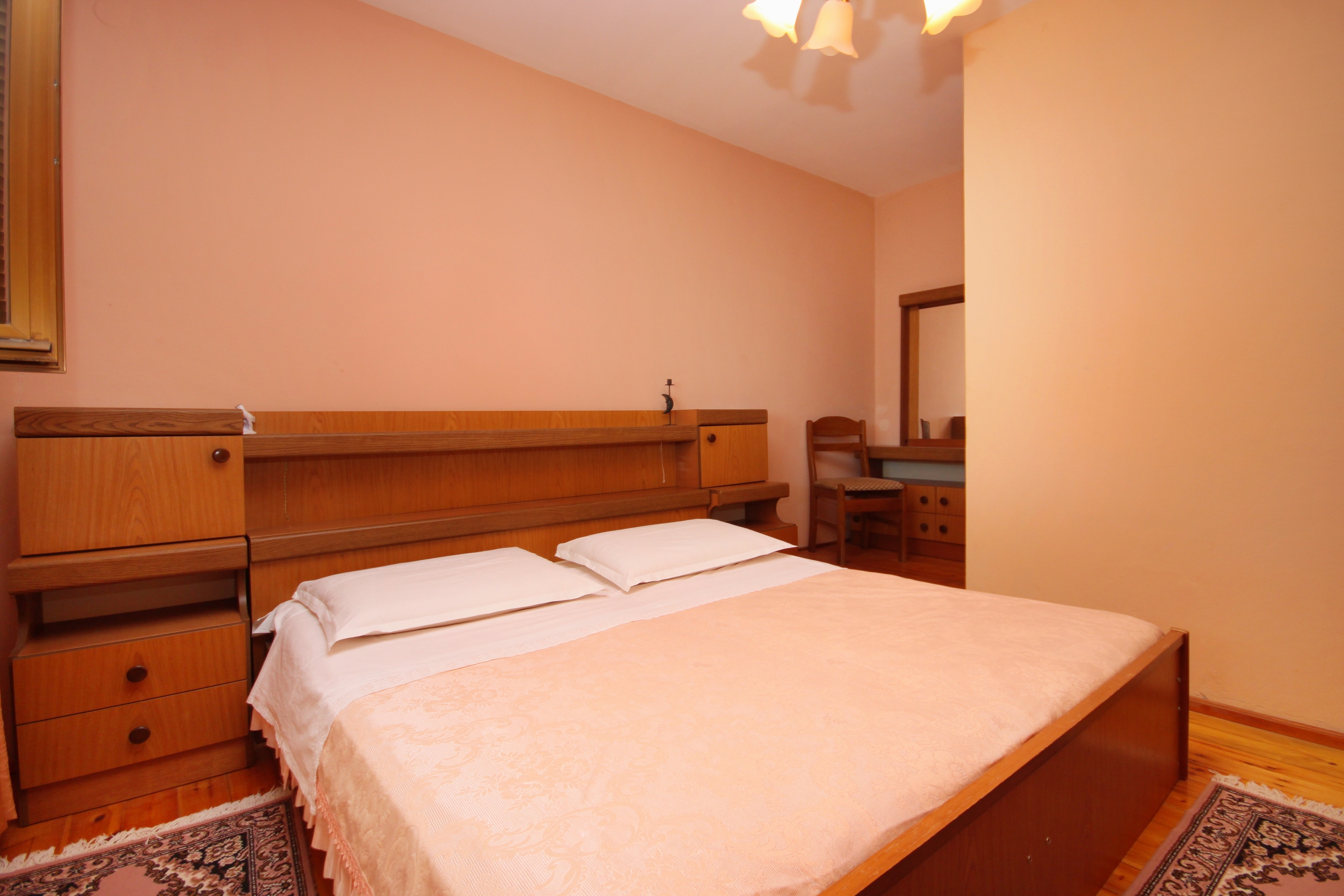 Top Korčula Karbuni Top Korčula Karbuni