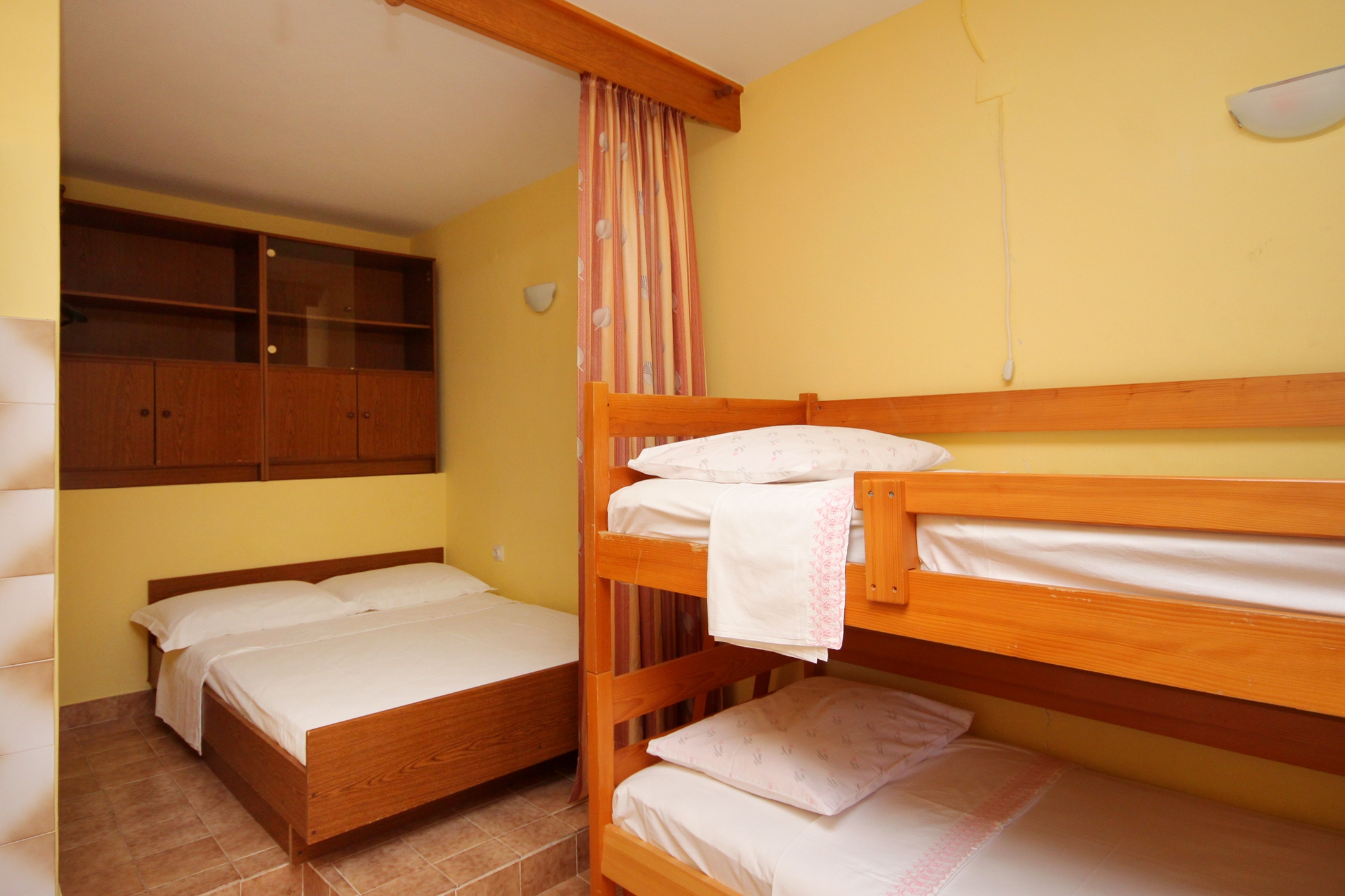 Top Korčula Karbuni Top Korčula Karbuni