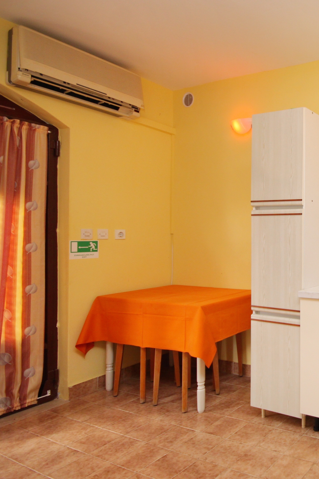 Studio flat near beach Karbuni, Korčula (AS-9308-a)