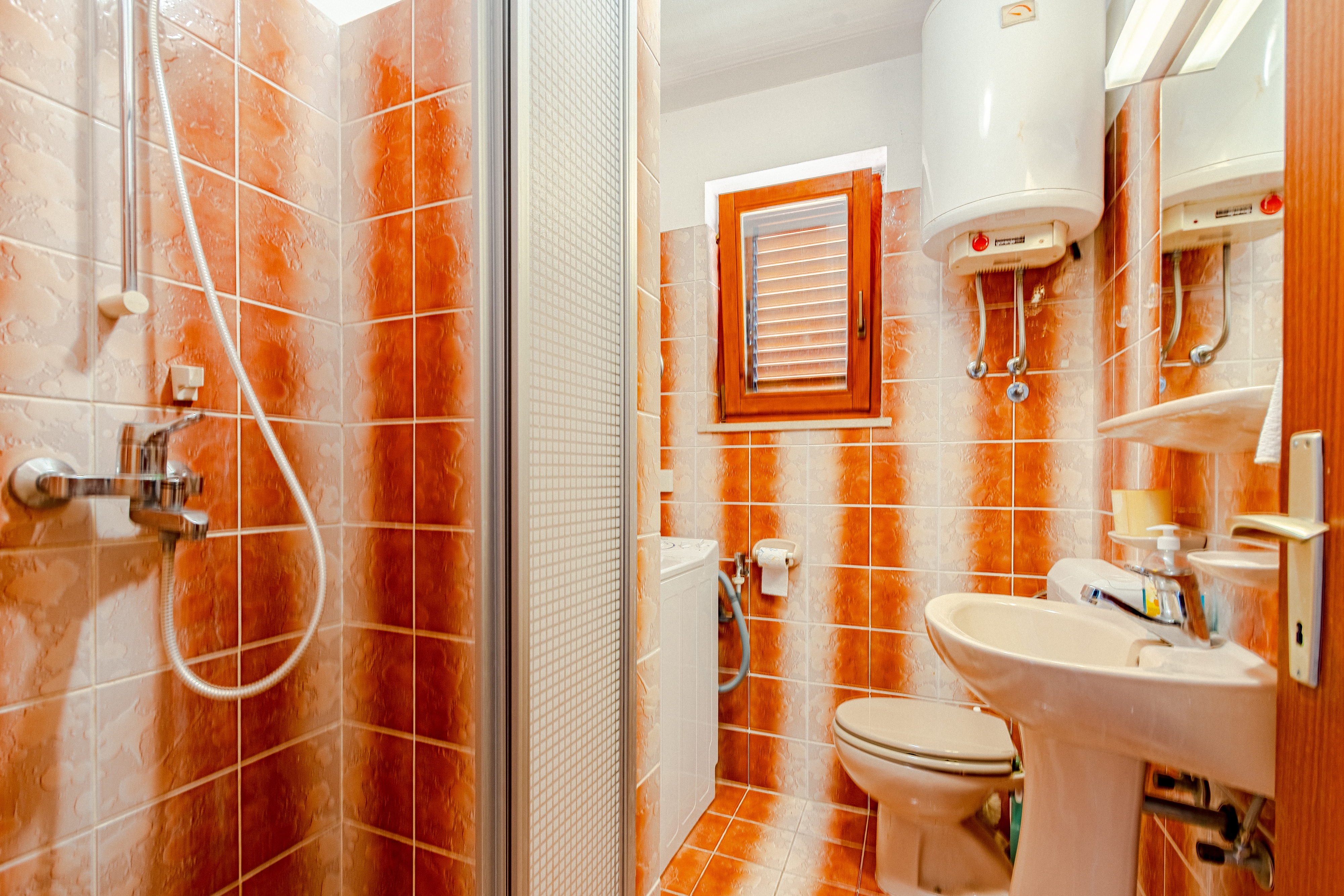 One bedroom apartment with balcony and sea view Tri Žala, Korčula  A-b