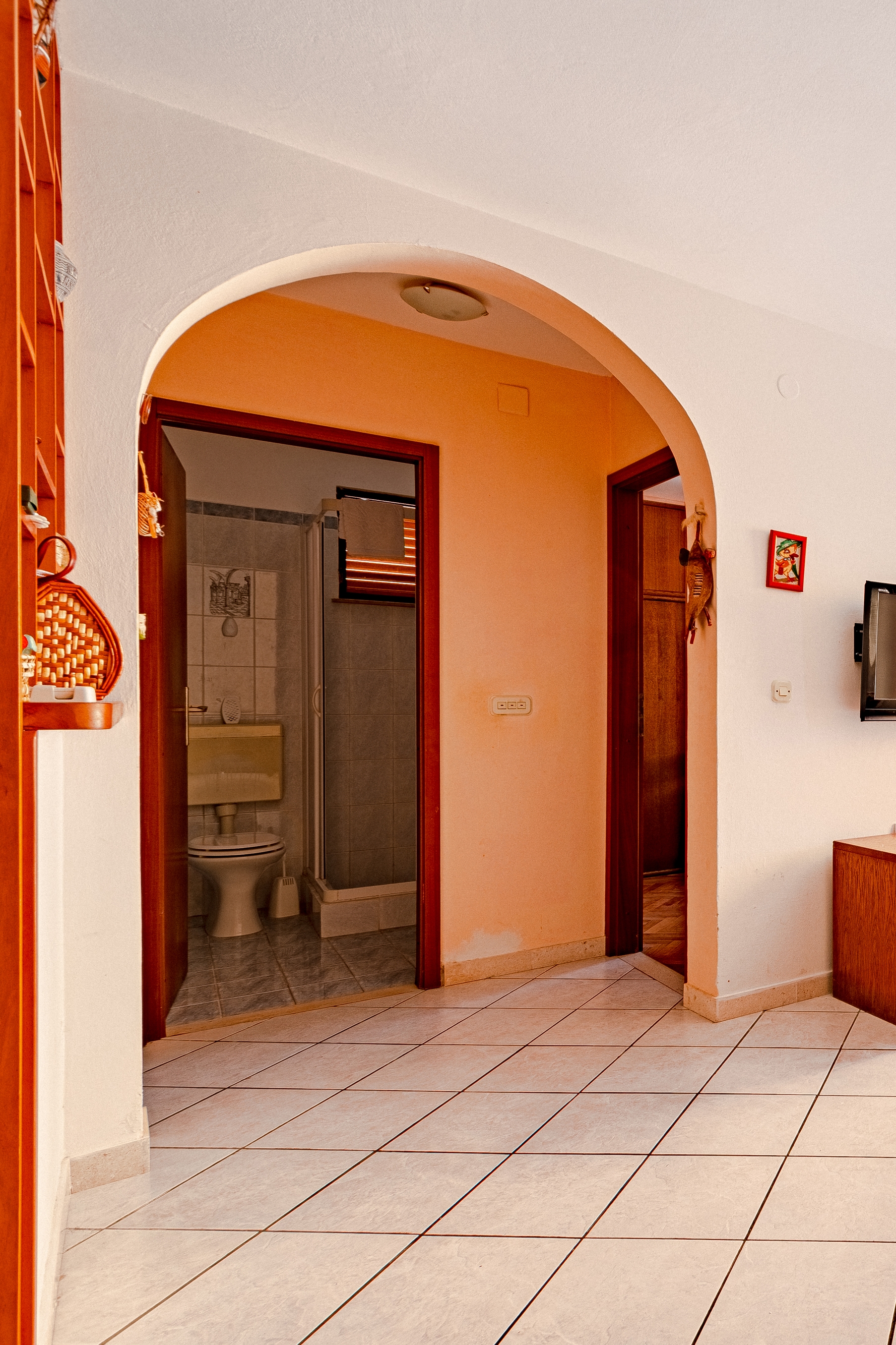 Two bedroom apartment with terrace and sea view Tri Žala, Korčula  A-c