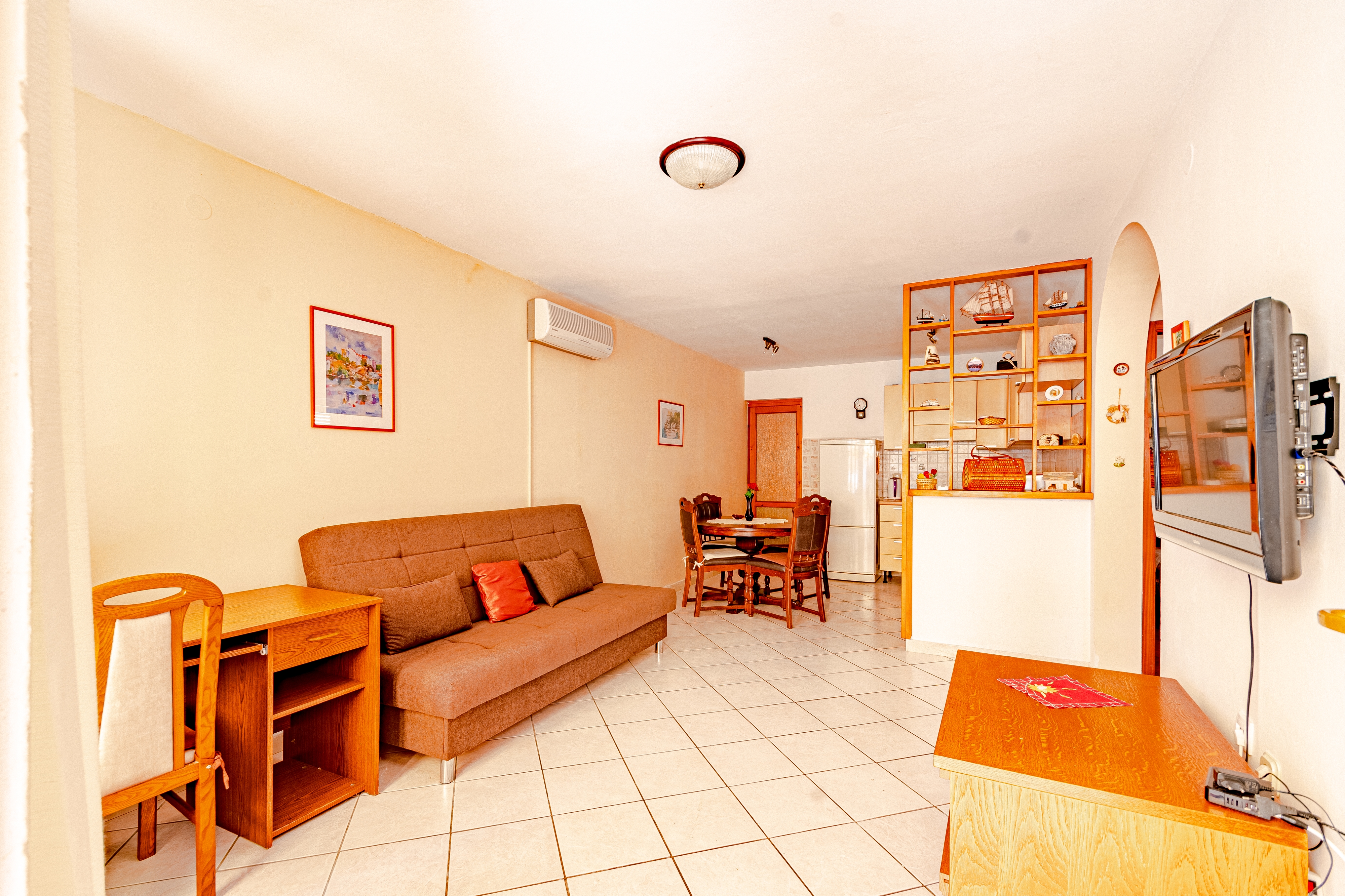 Two bedroom apartment with terrace and sea view Tri Žala, Korčula  A-c