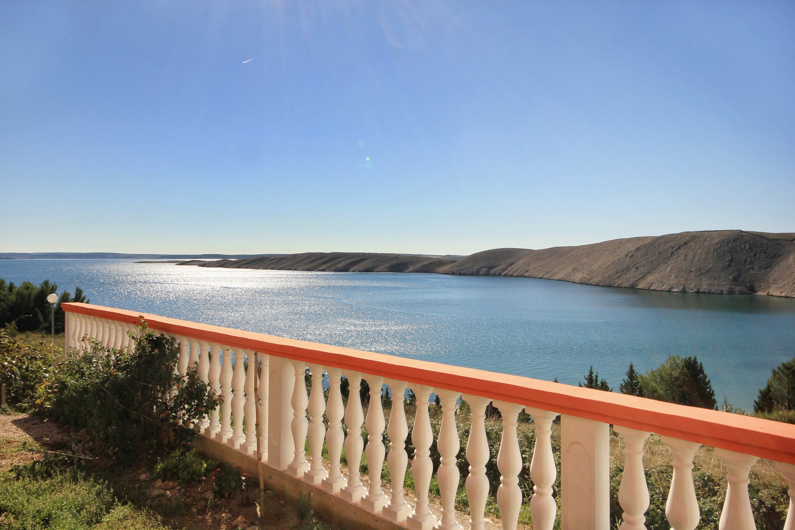 Two bedroom apartment with terrace and sea view Vlašići, Pag  A-a