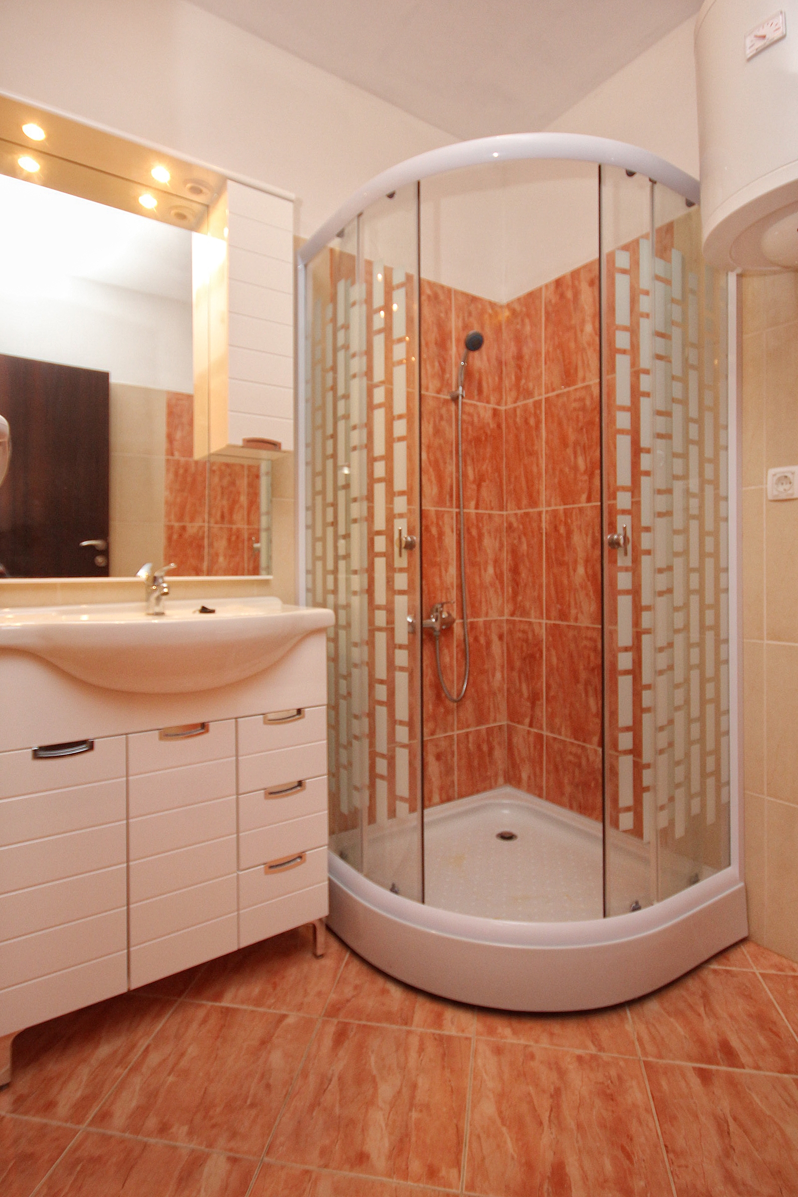 Two bedroom apartment with terrace and sea view Vlašići, Pag  A-b