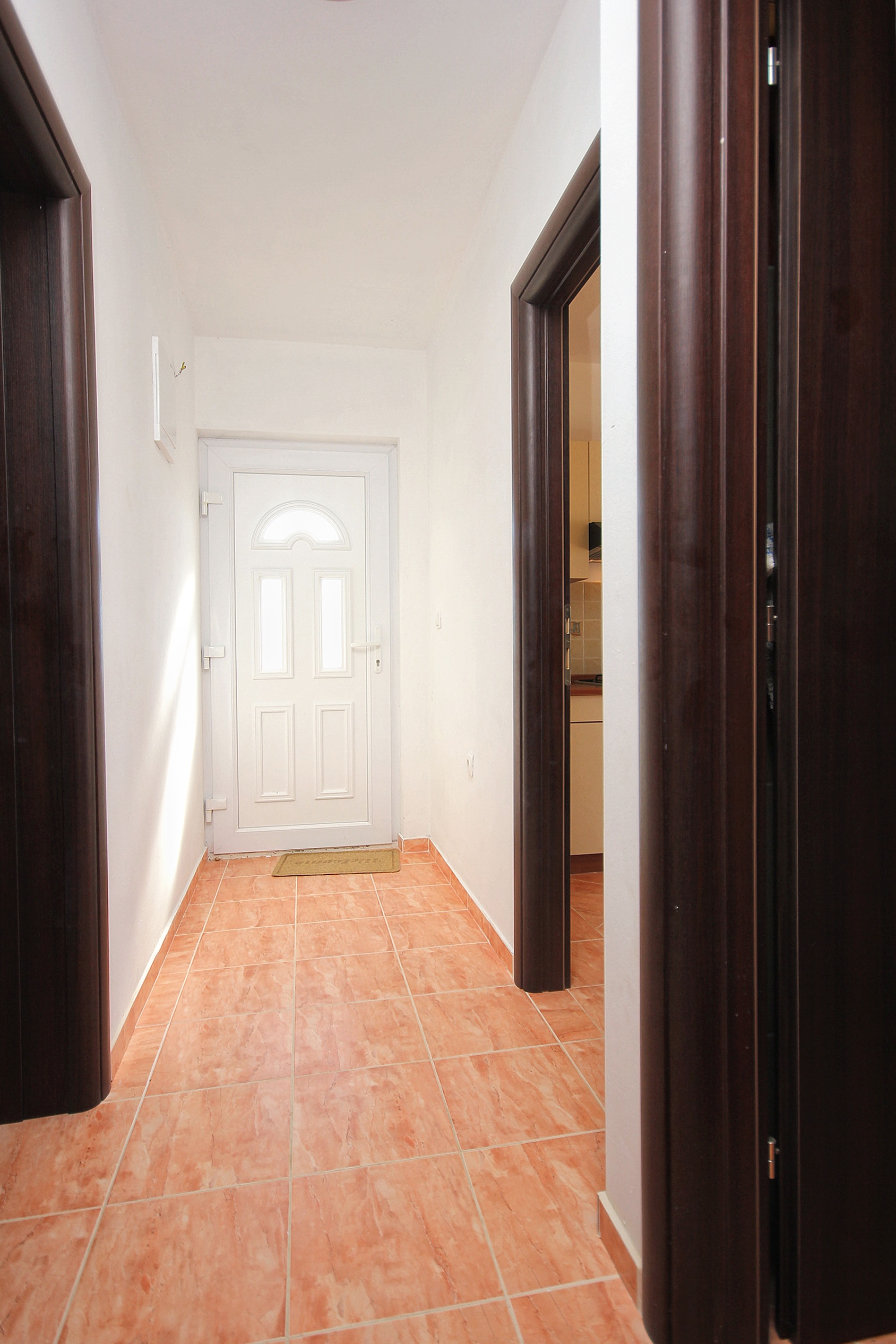 Two bedroom apartment with terrace and sea view Vlašići, Pag  A-b