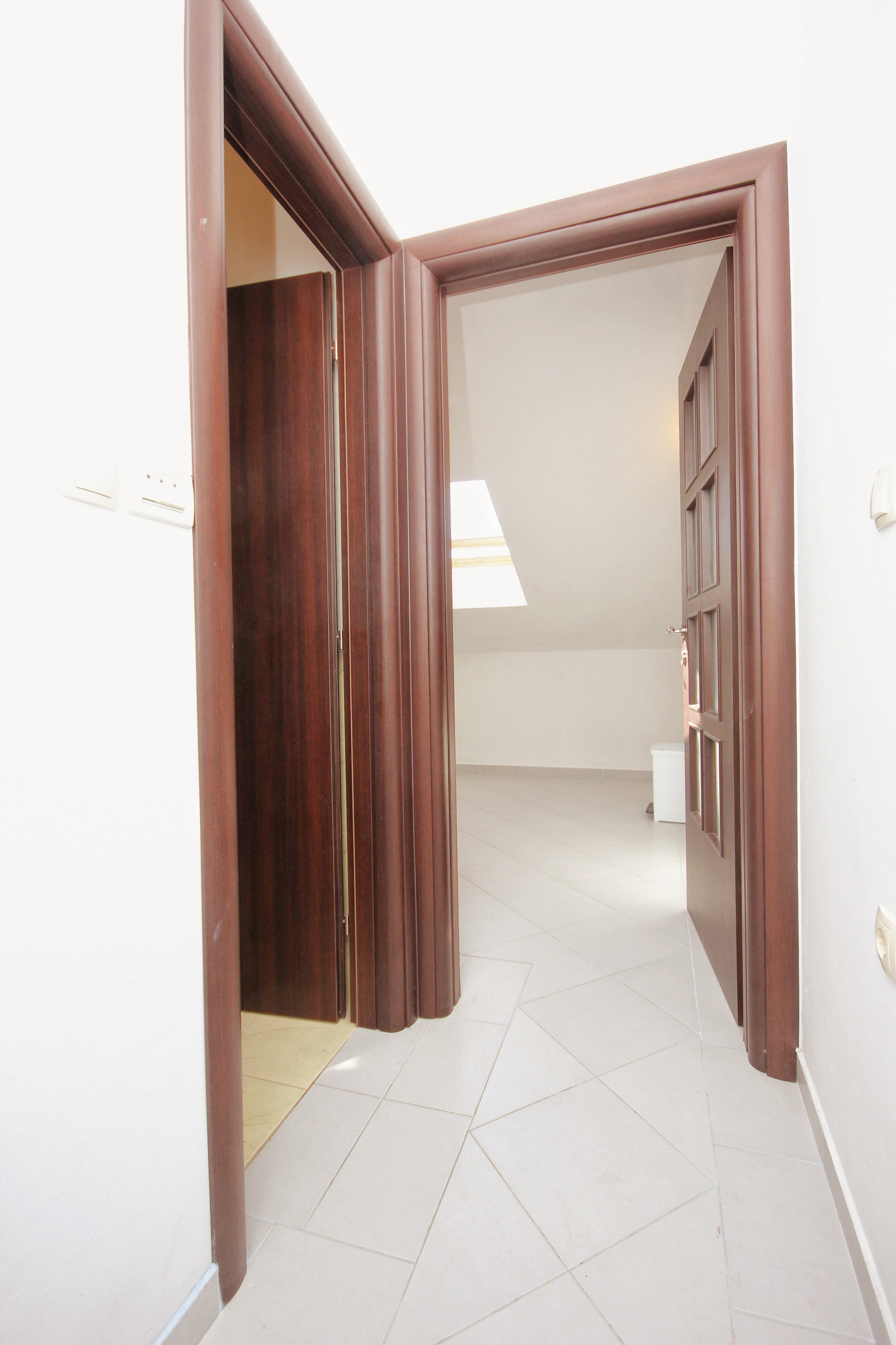 Three bedroom apartment with terrace and sea view Vlašići, Pag  A-c