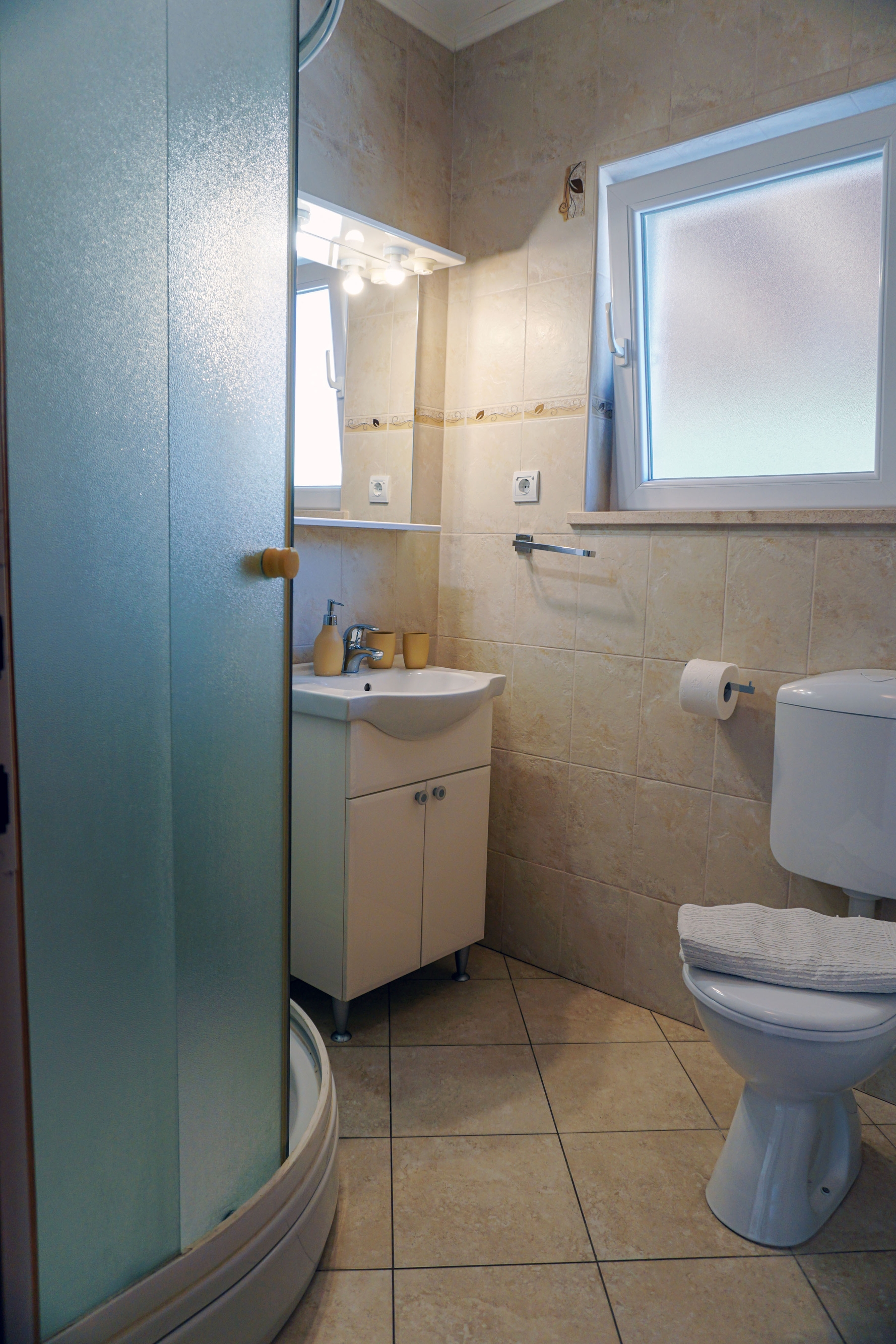 Two bedroom apartment near beach Lumbarda, Korčula  A-a