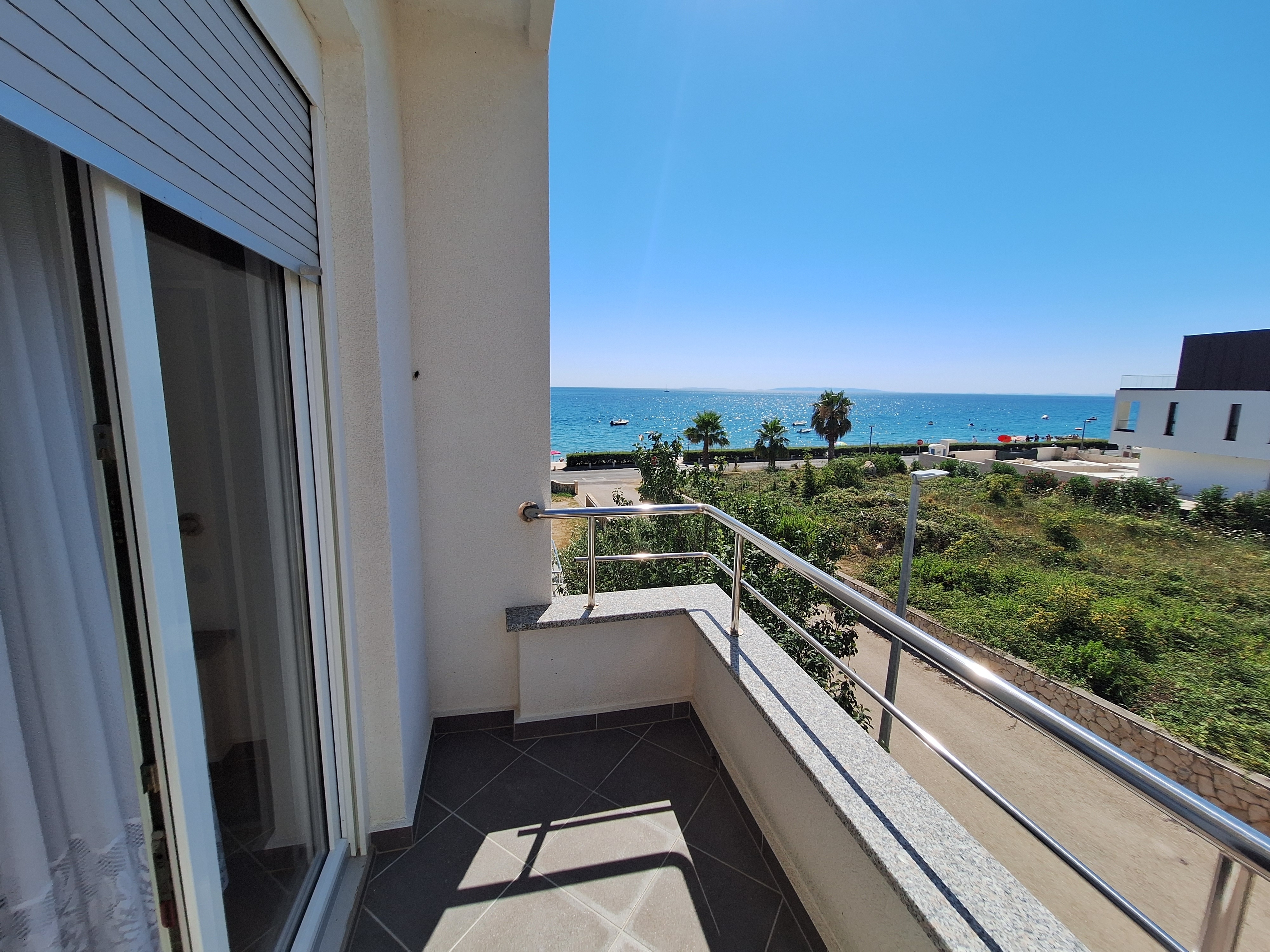 One bedroom apartment near beach Novalja, Pag  A-b