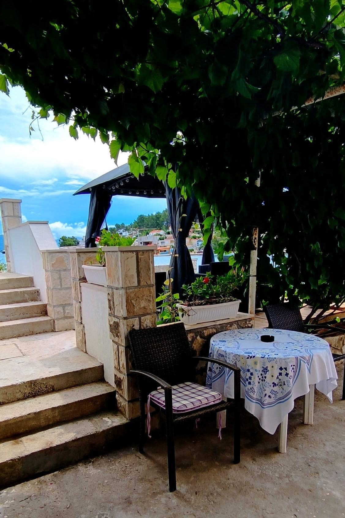 One bedroom apartment near beach Lumbarda, Korčula  A-b