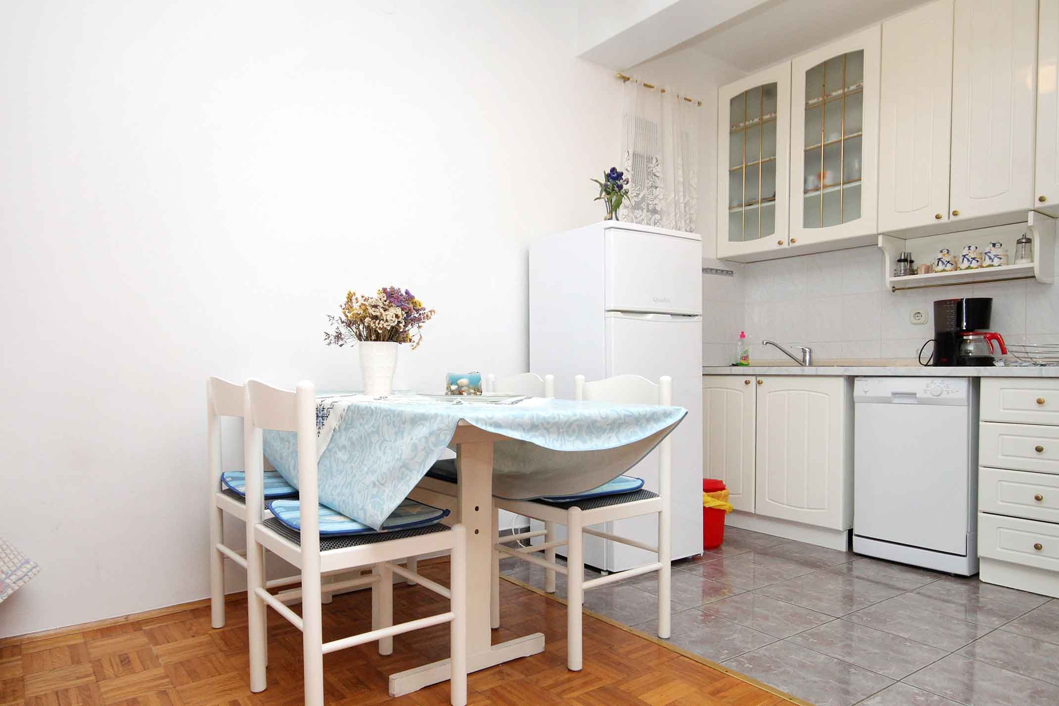 One bedroom apartment with terrace and sea view Novalja, Pag  A-a