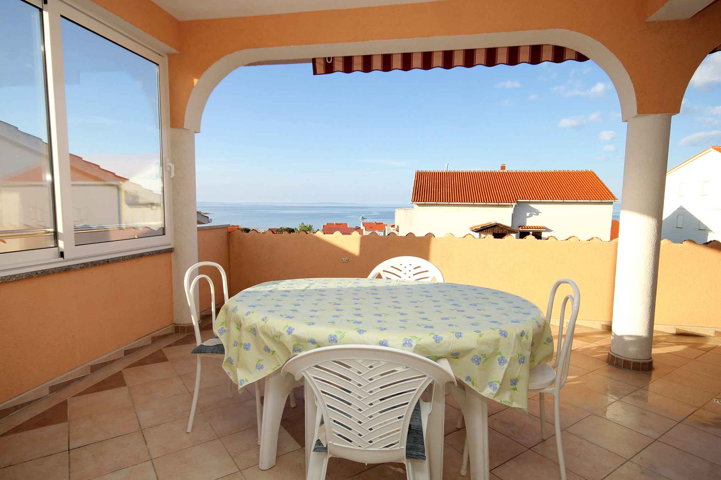 One bedroom apartment with terrace and sea view Novalja, Pag  A-b