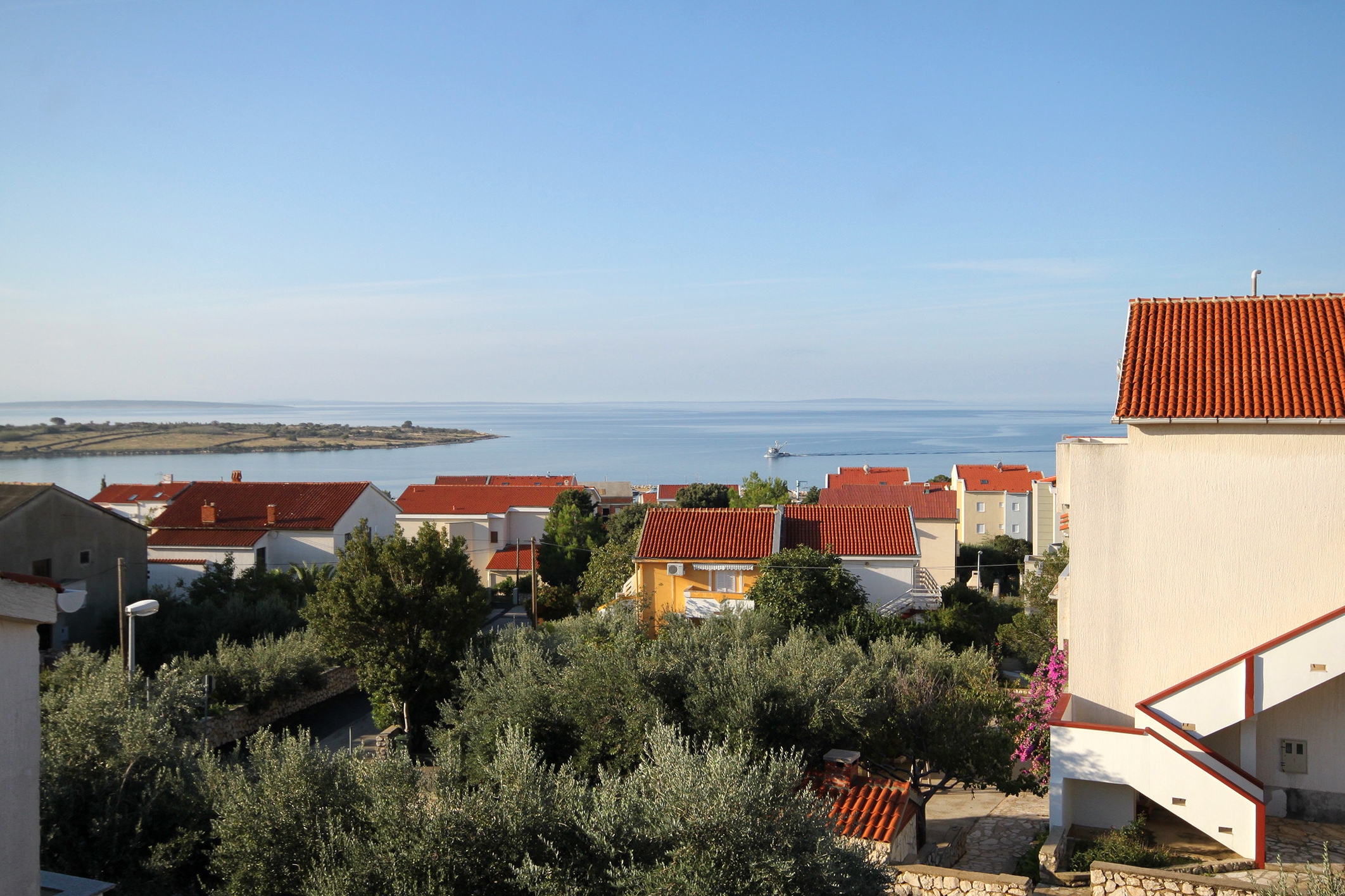 One bedroom apartment with terrace and sea view Novalja, Pag  A-b