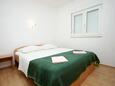 Спальня 1 Novalja, Спальня 1 в размещении типа apartment, WiFi.