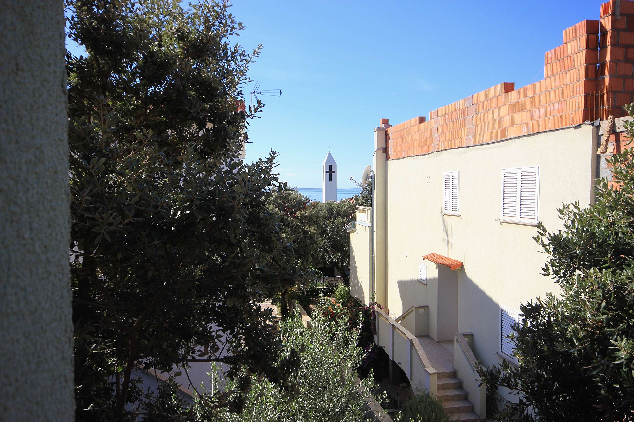 One bedroom apartment with terrace Mandre, Pag  A-b