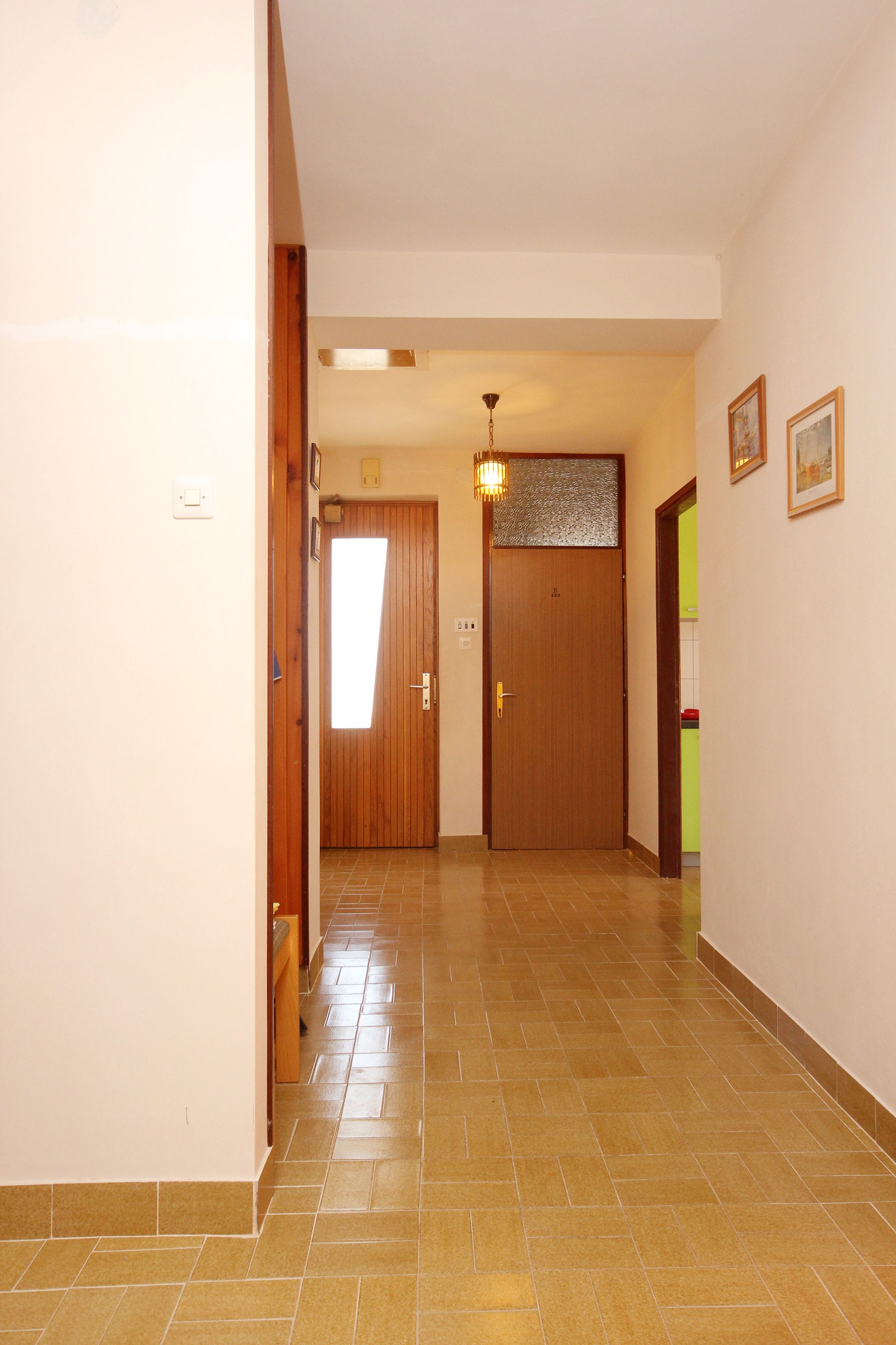 Three bedroom apartment near beach Pag  A-a